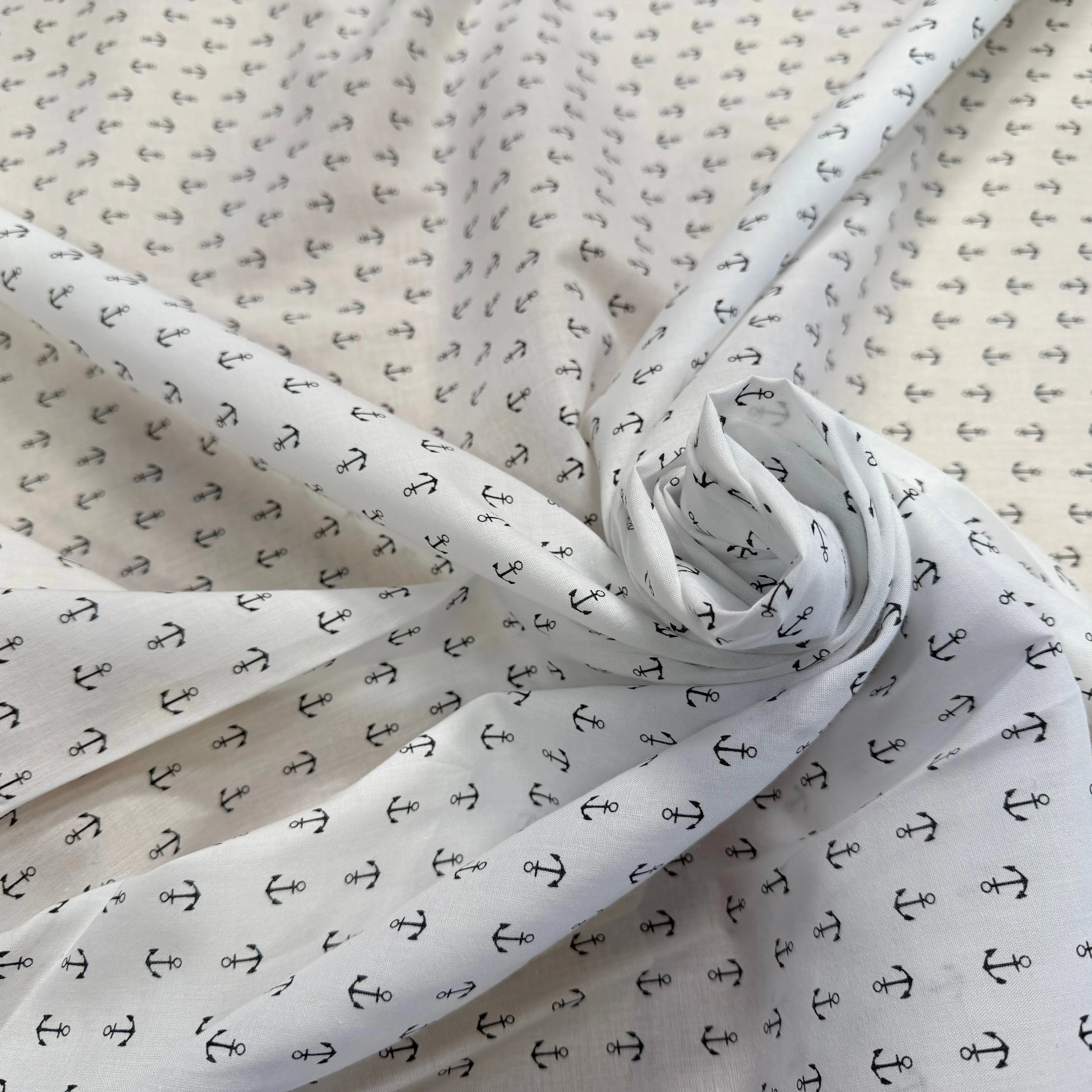 BATISTE DE COTON BLANC MOTIF ANCRES - My Little Coupon