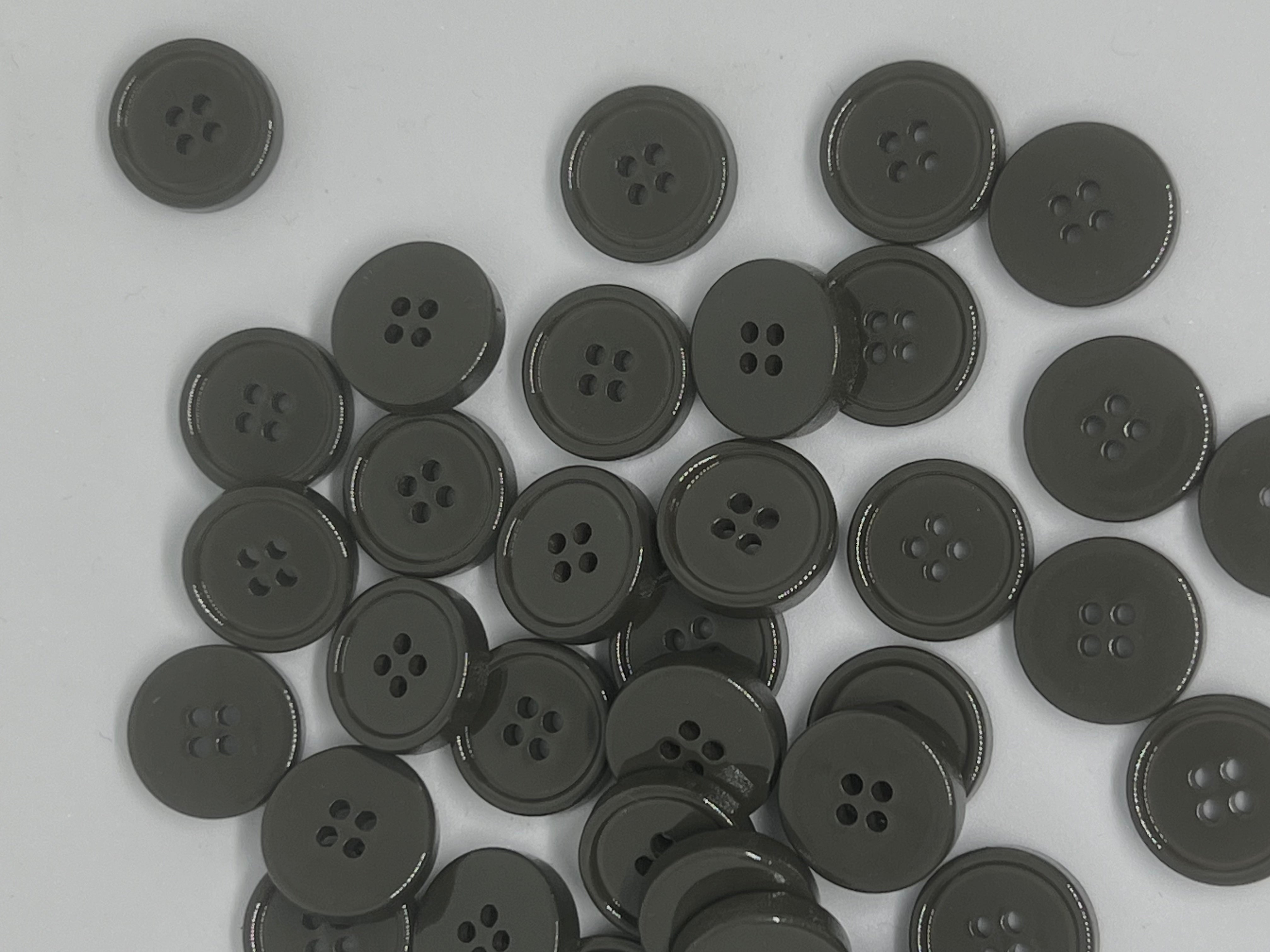 BOUTON GRIS FONCÉ 15mm - lot de 2 - My Little Coupon