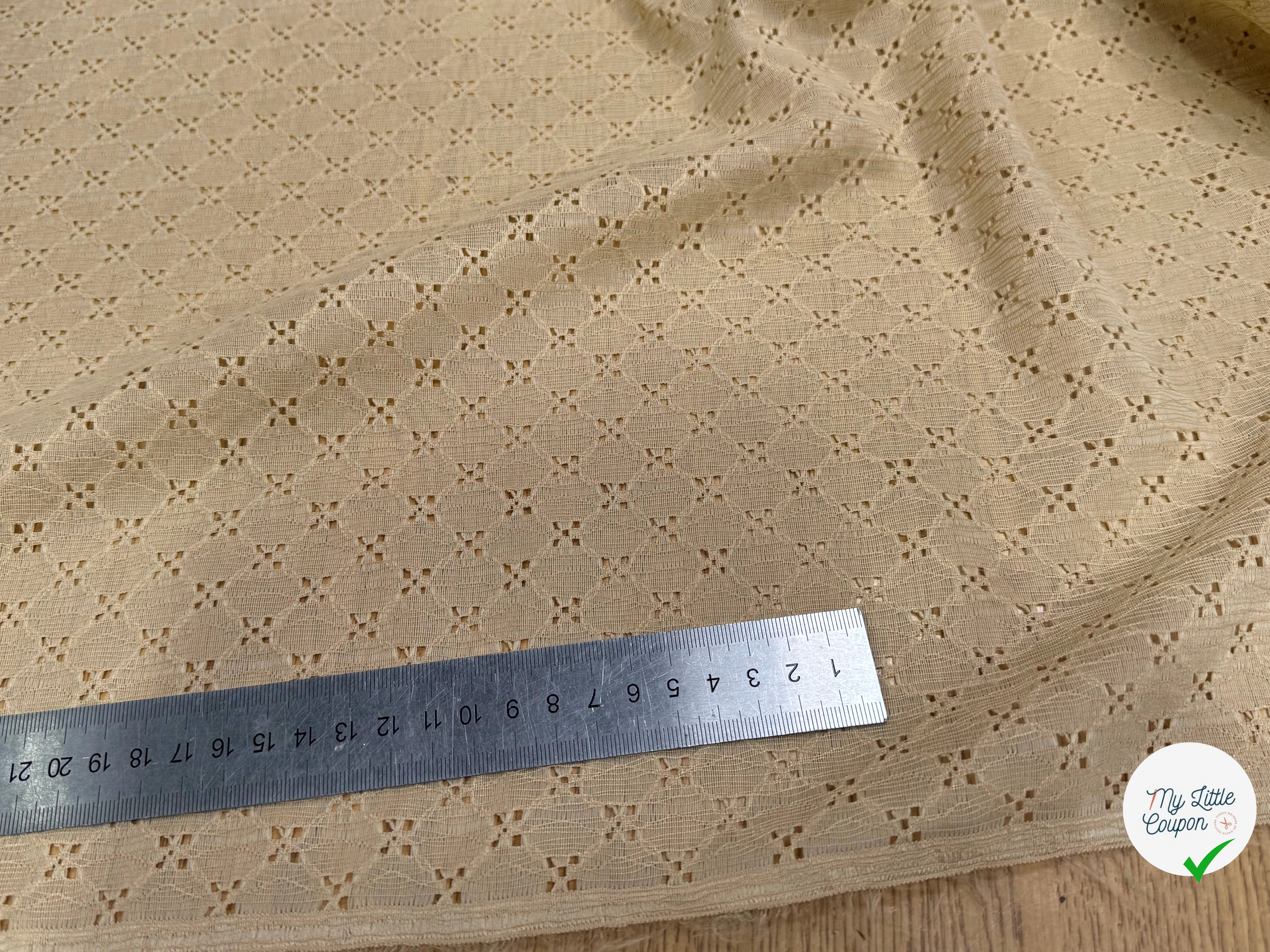 BRODERIE ANGLAISE BEIGE - My Little Coupon
