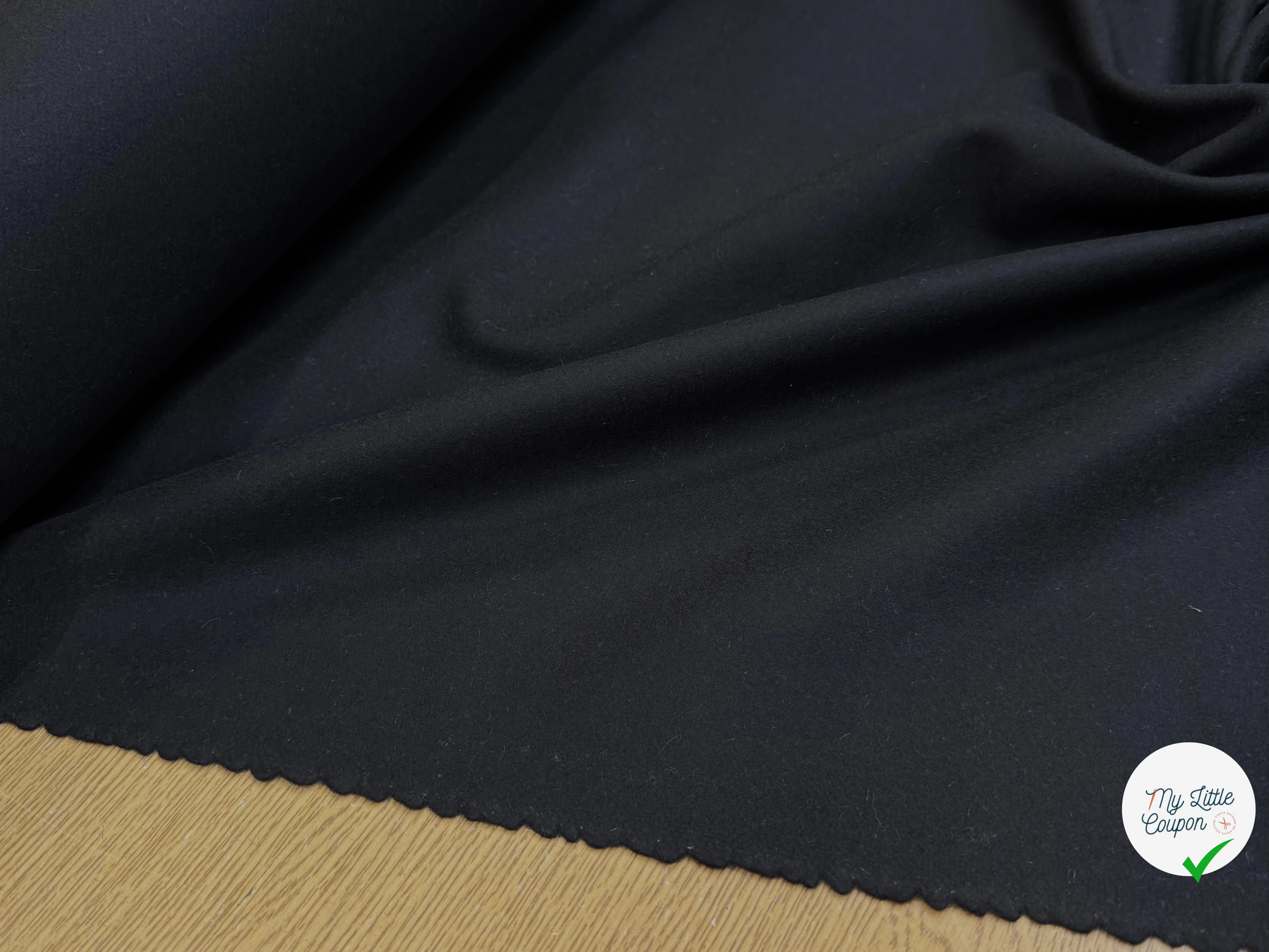 CABAN DE LAINE BEAU NOIR 650 - My Little Coupon