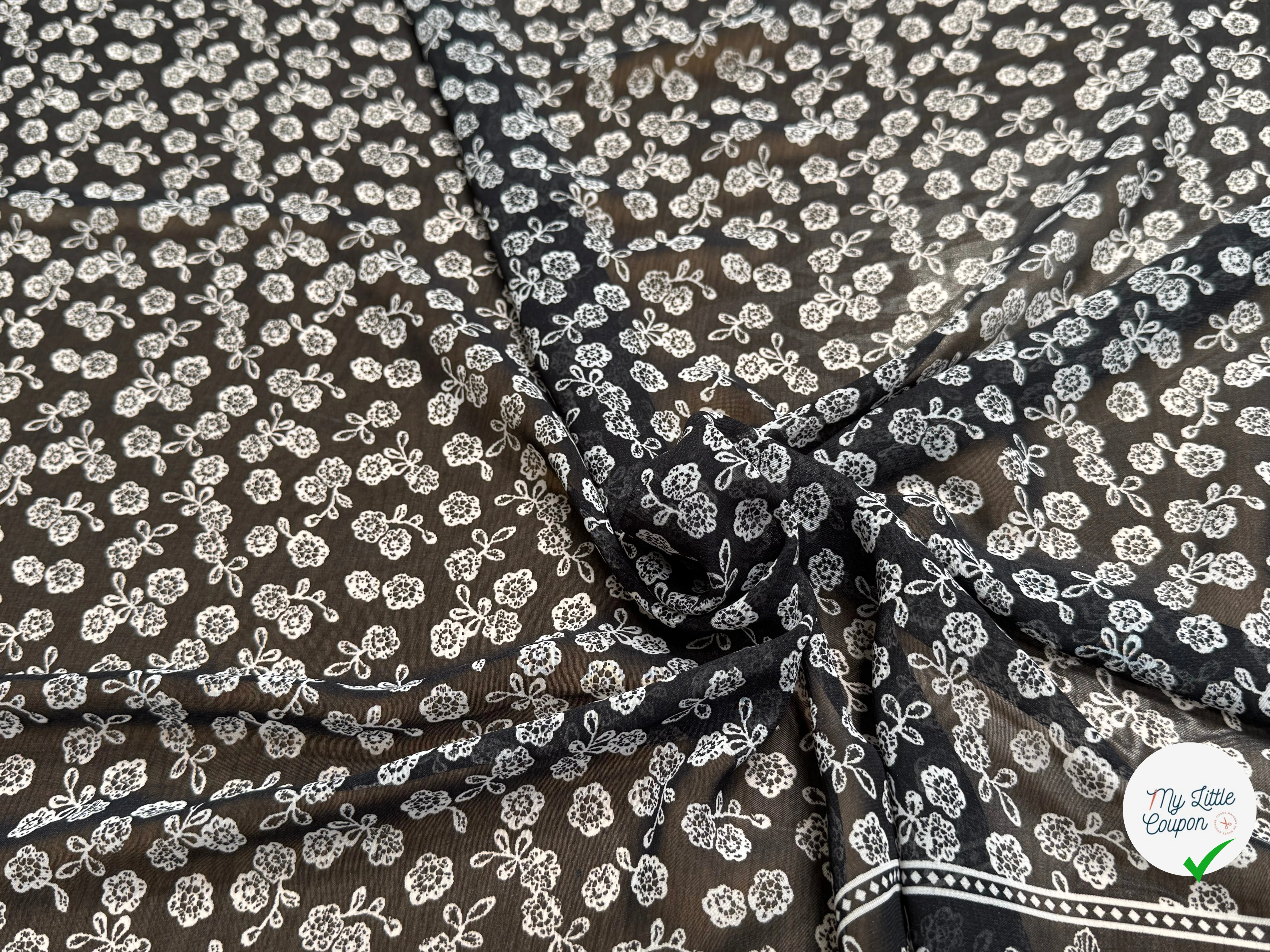 CHIFFON IMPRIMÉ CHIC MOTIFS FLORAUX BLANC SUR FOND NOIR - My Little Coupon