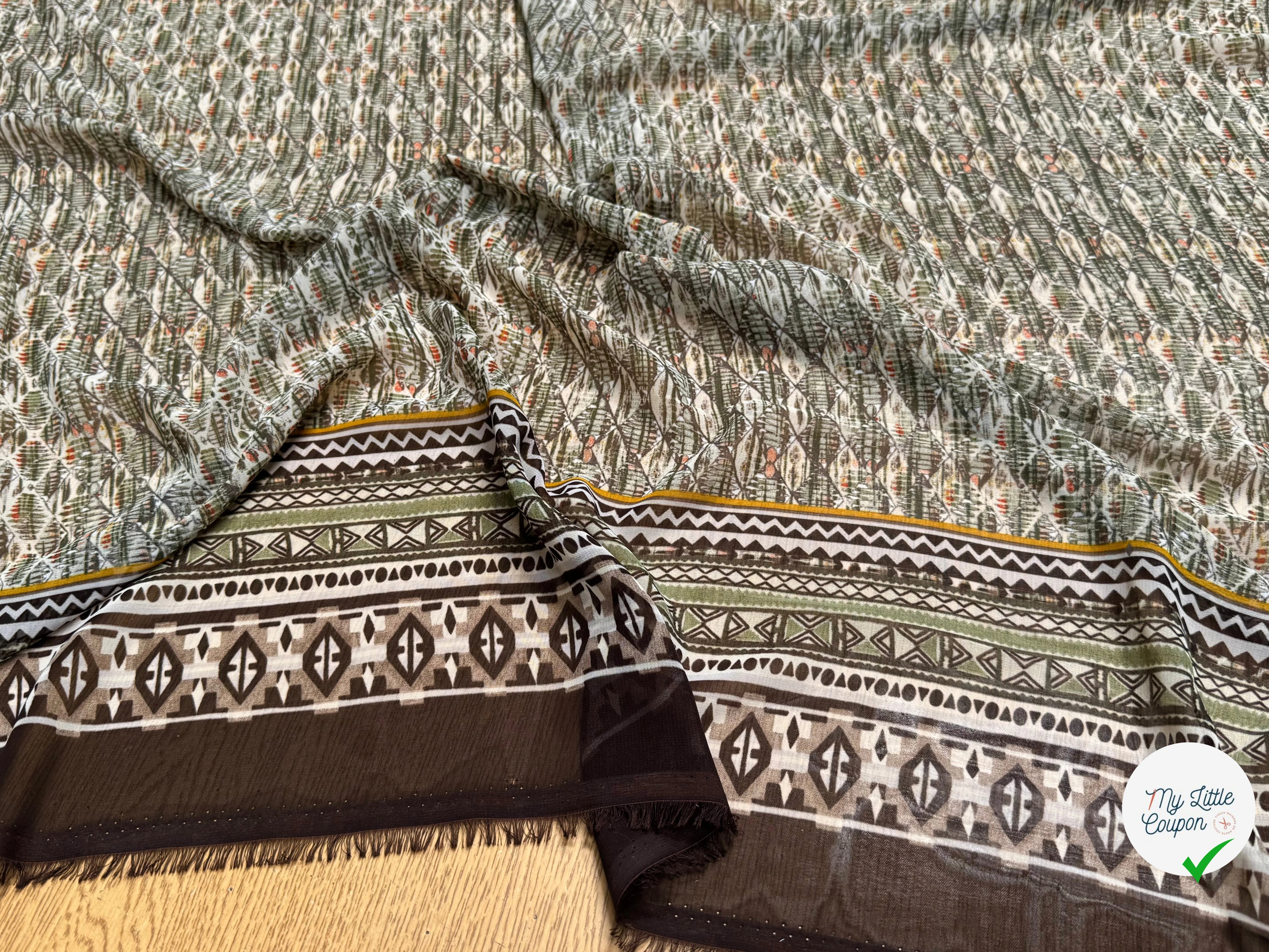 CHIFFON IMPRIMÉ MOTIFS GÉOMETRIQUES BEIGE KAKI - My Little Coupon