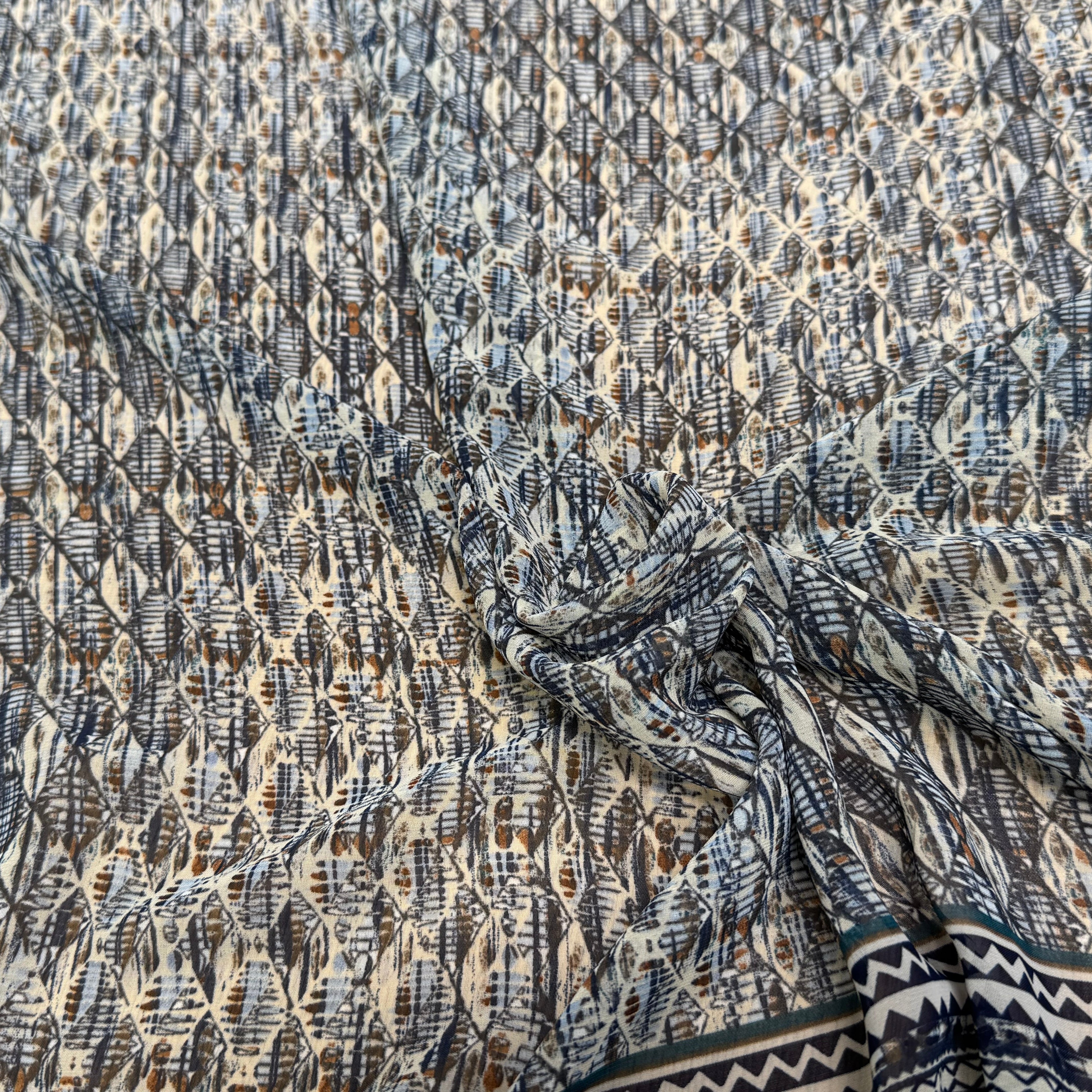 CHIFFON IMPRIMÉ MOTIFS GÉOMETRIQUES CIEL MARINE - My Little Coupon