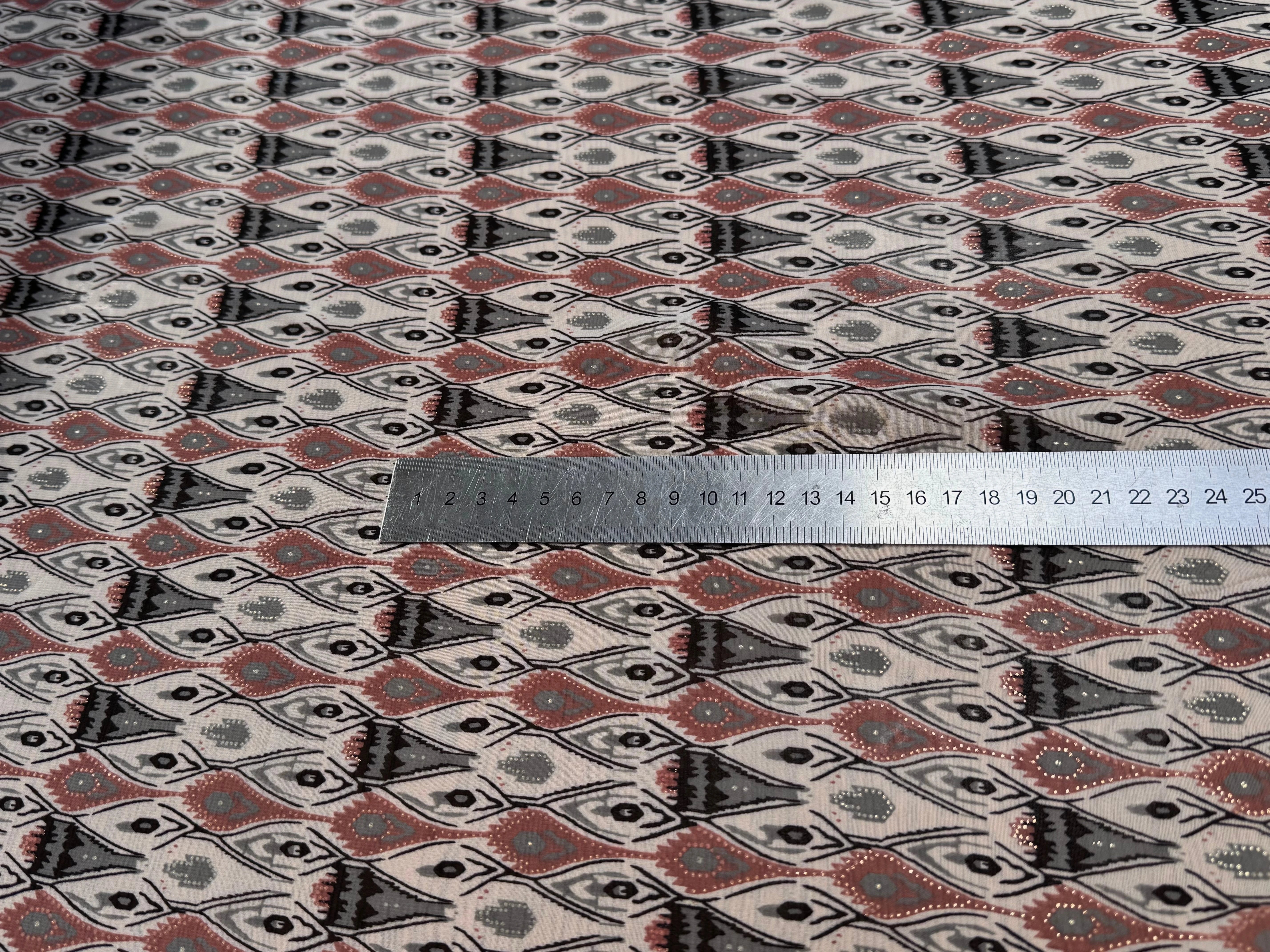 CHIFFON PRINTED MOTIS GÉOMETRIQUES CREME CHOCO FOND ÉCRU - My Little Coupon