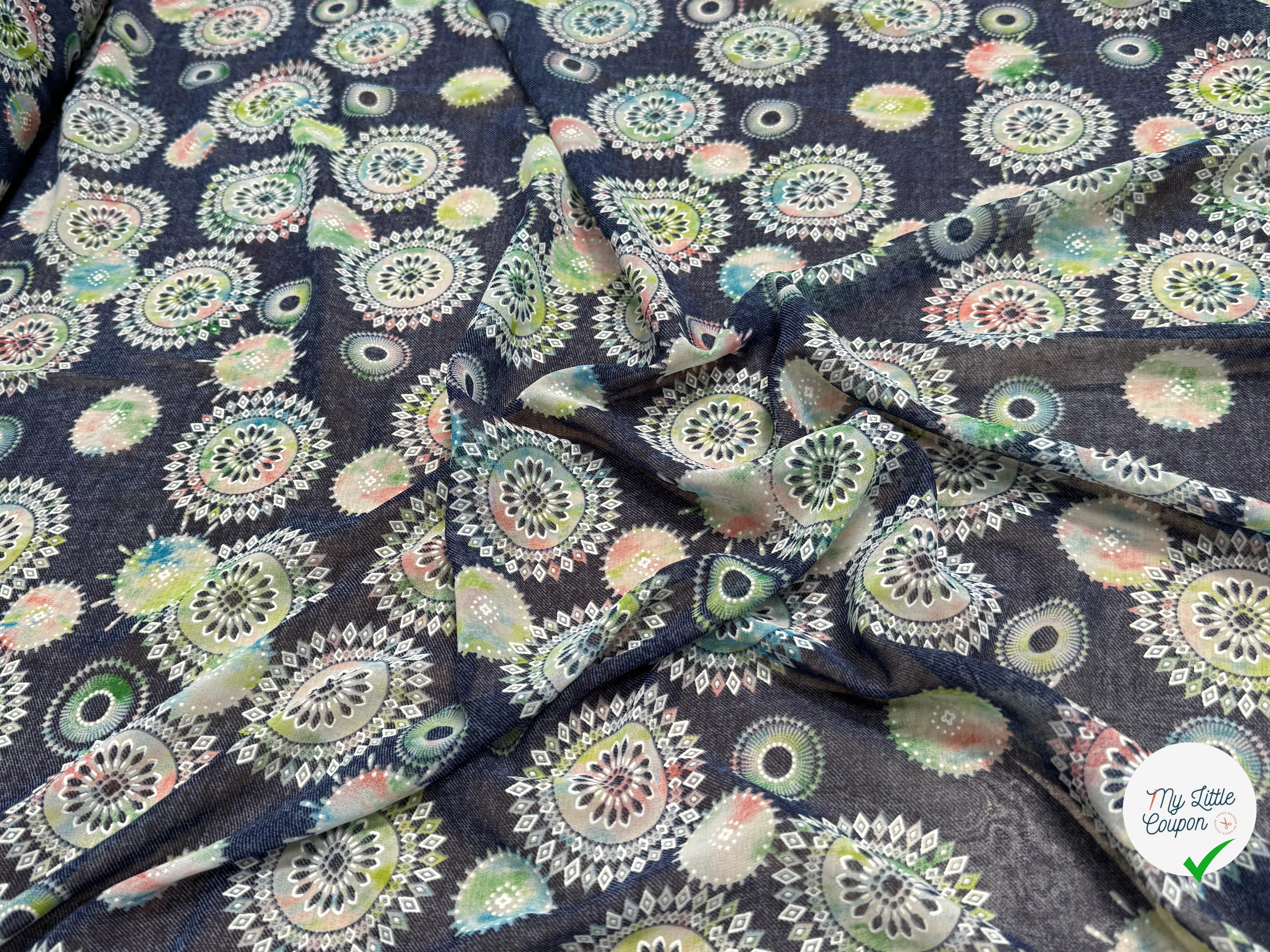 CHIFFON PRINTED MOYENS COQUILLAGES MULTICOLORES FOND BLEU - My Little Coupon
