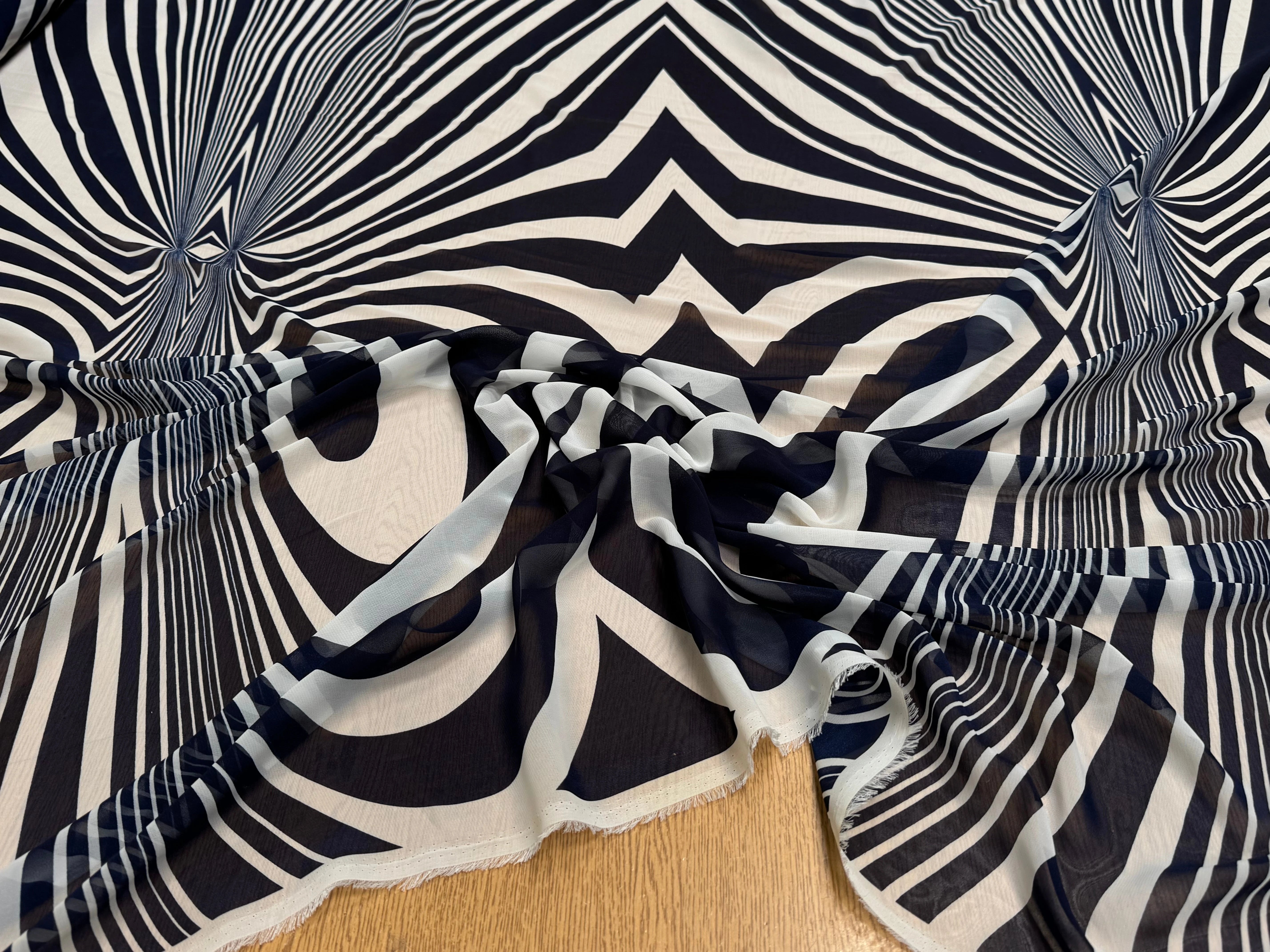 CHIFFON PRINTED ZEBRE ÉCRU FOND MARINE - My Little Coupon