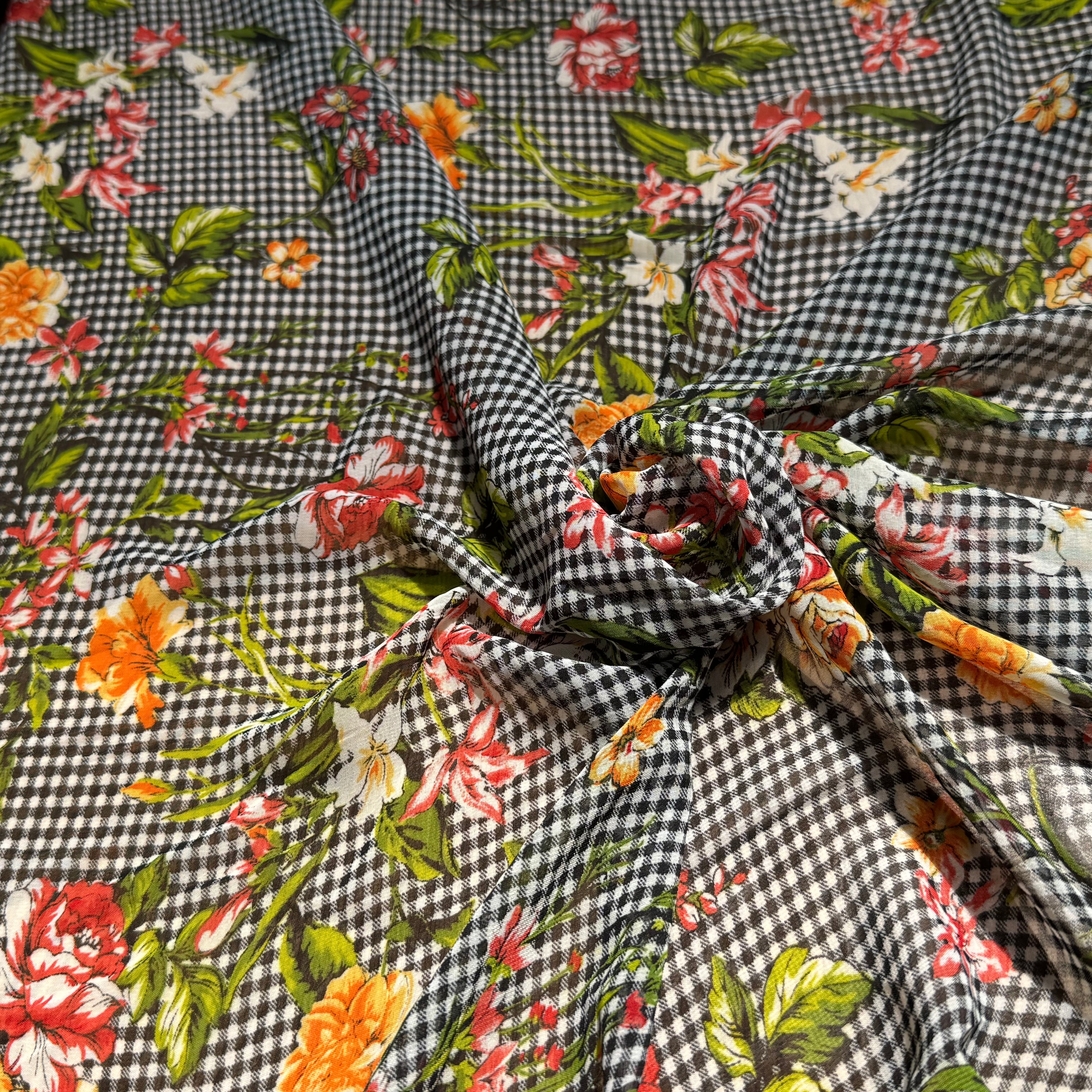 CHIFFON VICHY NOIR FLUIDE GROSSES FLEURS SUPER BEAU - My Little Coupon