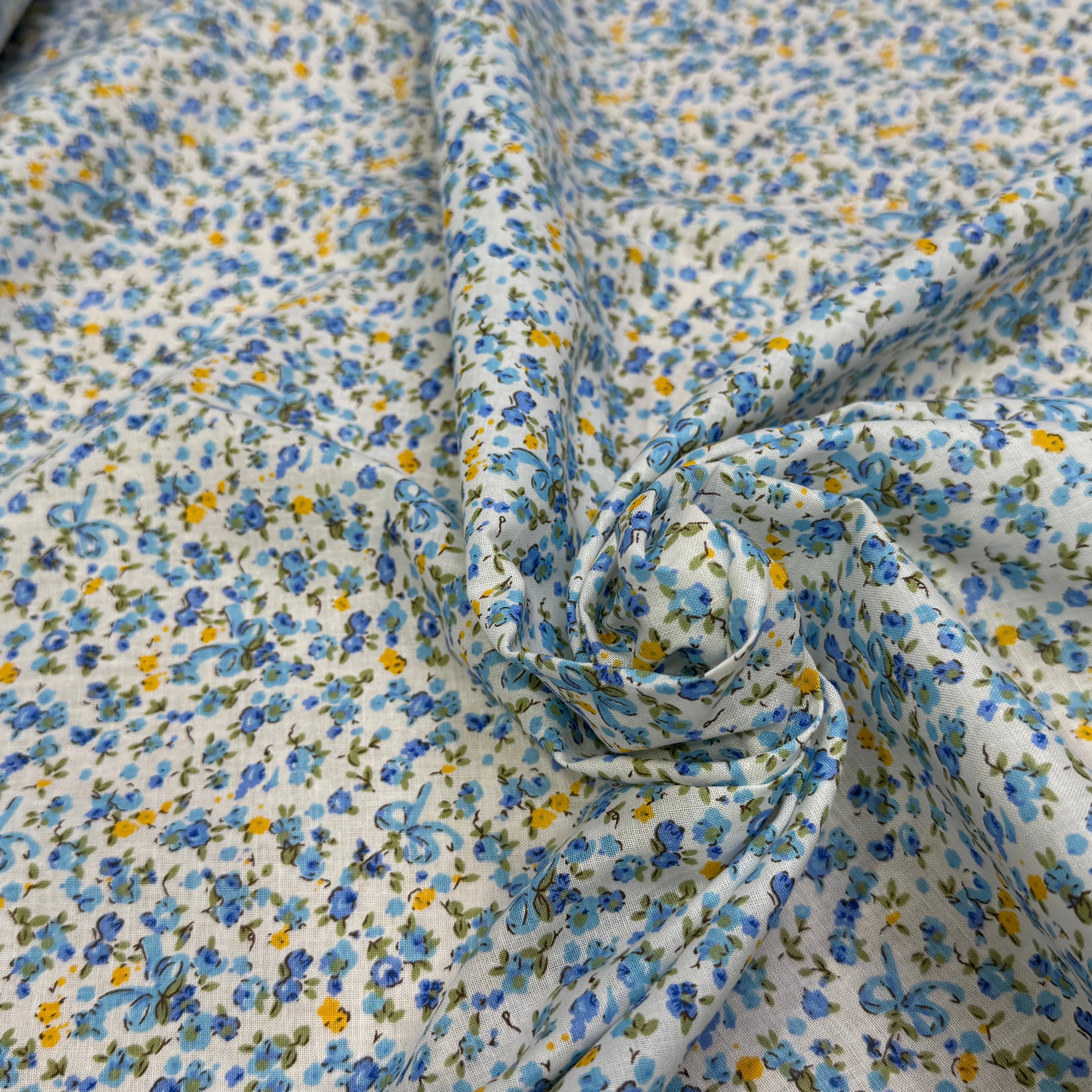 COTON FLEURS JAUNE BLEU FOND BLANC - My Little Coupon