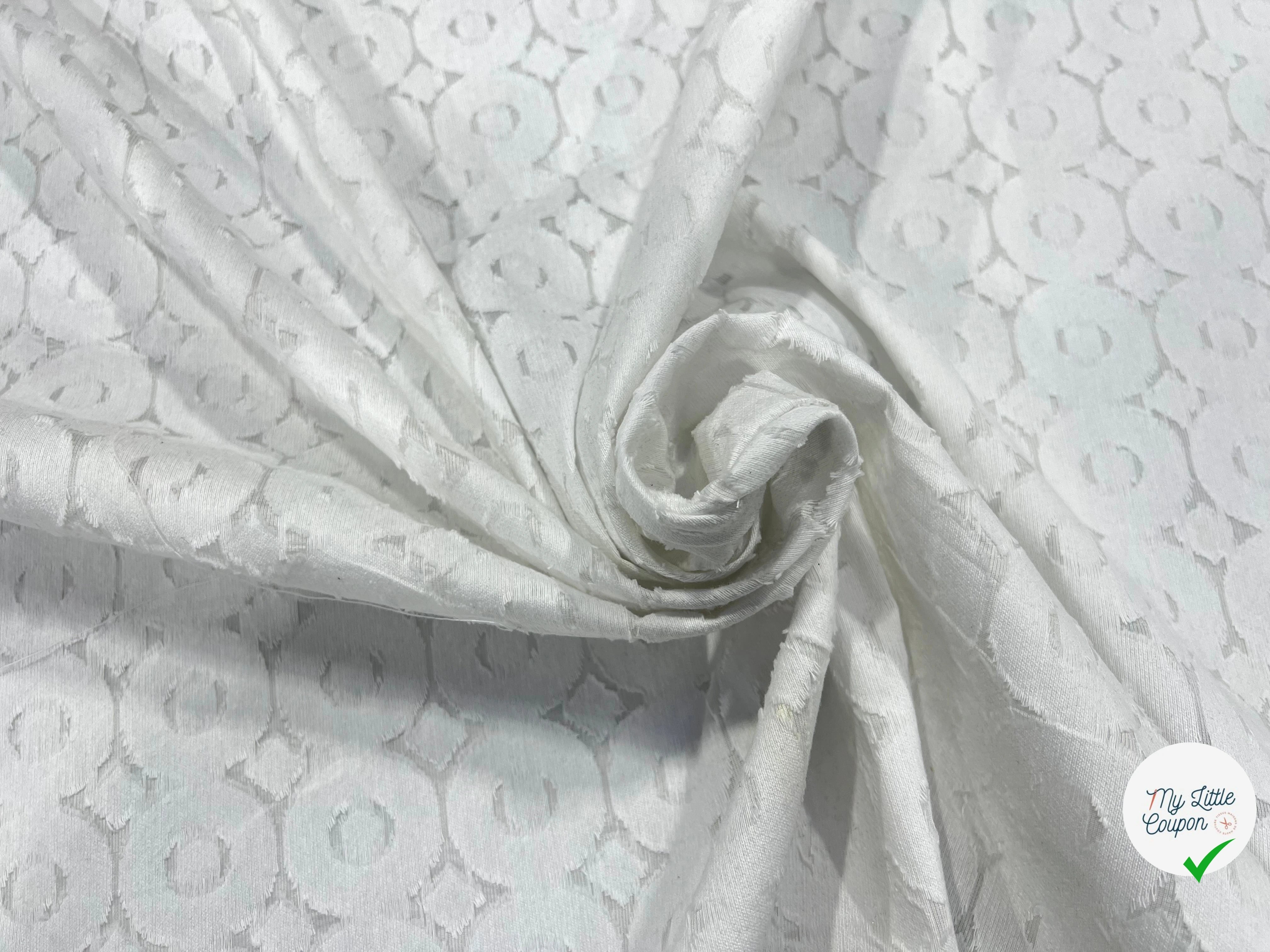 COTON JACQUARD DÉVORÉE BLANC CIRCULAIRE VISCOSE 5% METAL - My Little Coupon