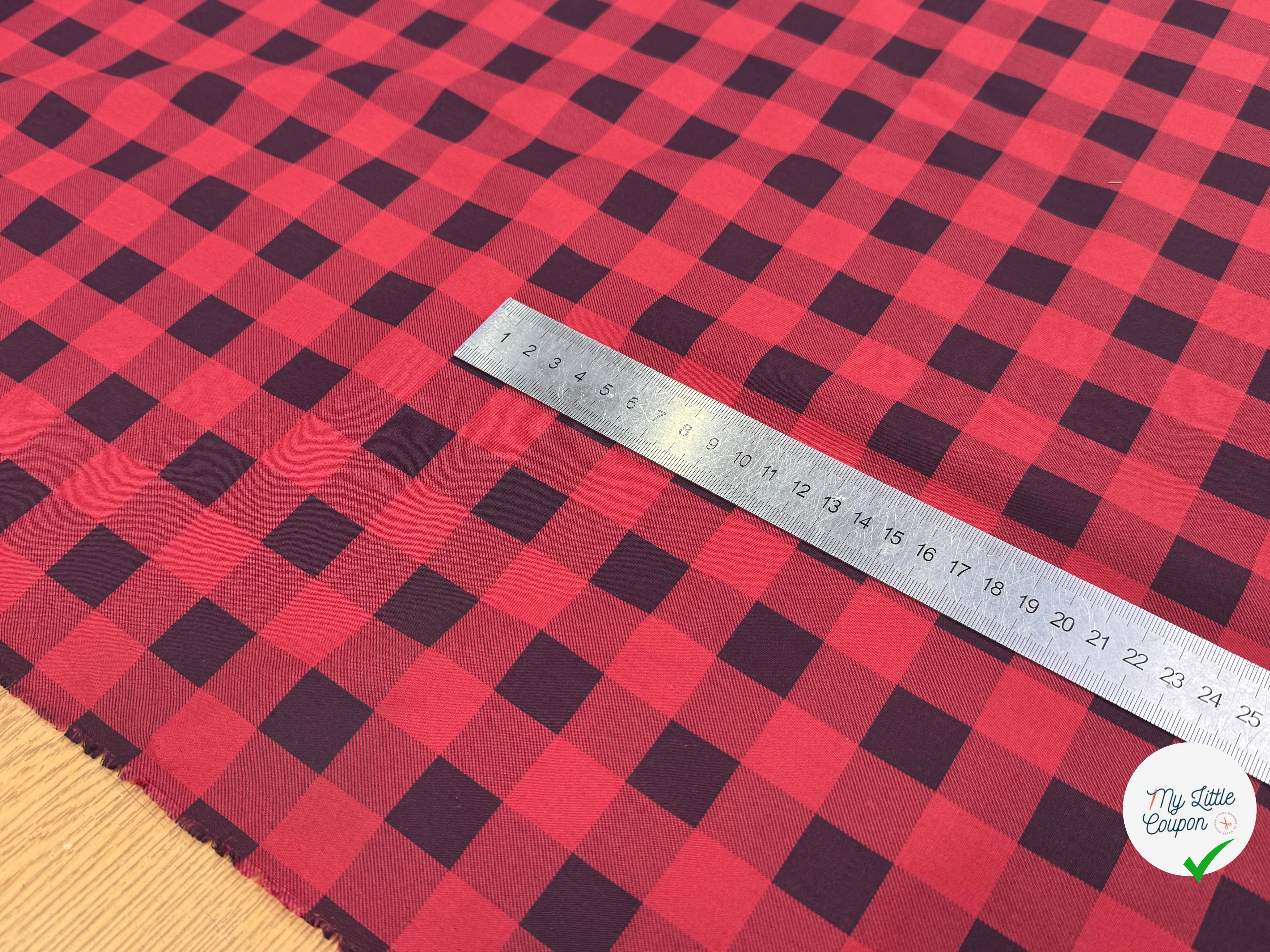COTON LEGREMENT GRATTÉ À CARREAUX ROUGE ET NOIR ANTHRACITE 90% COTON - My Little Coupon