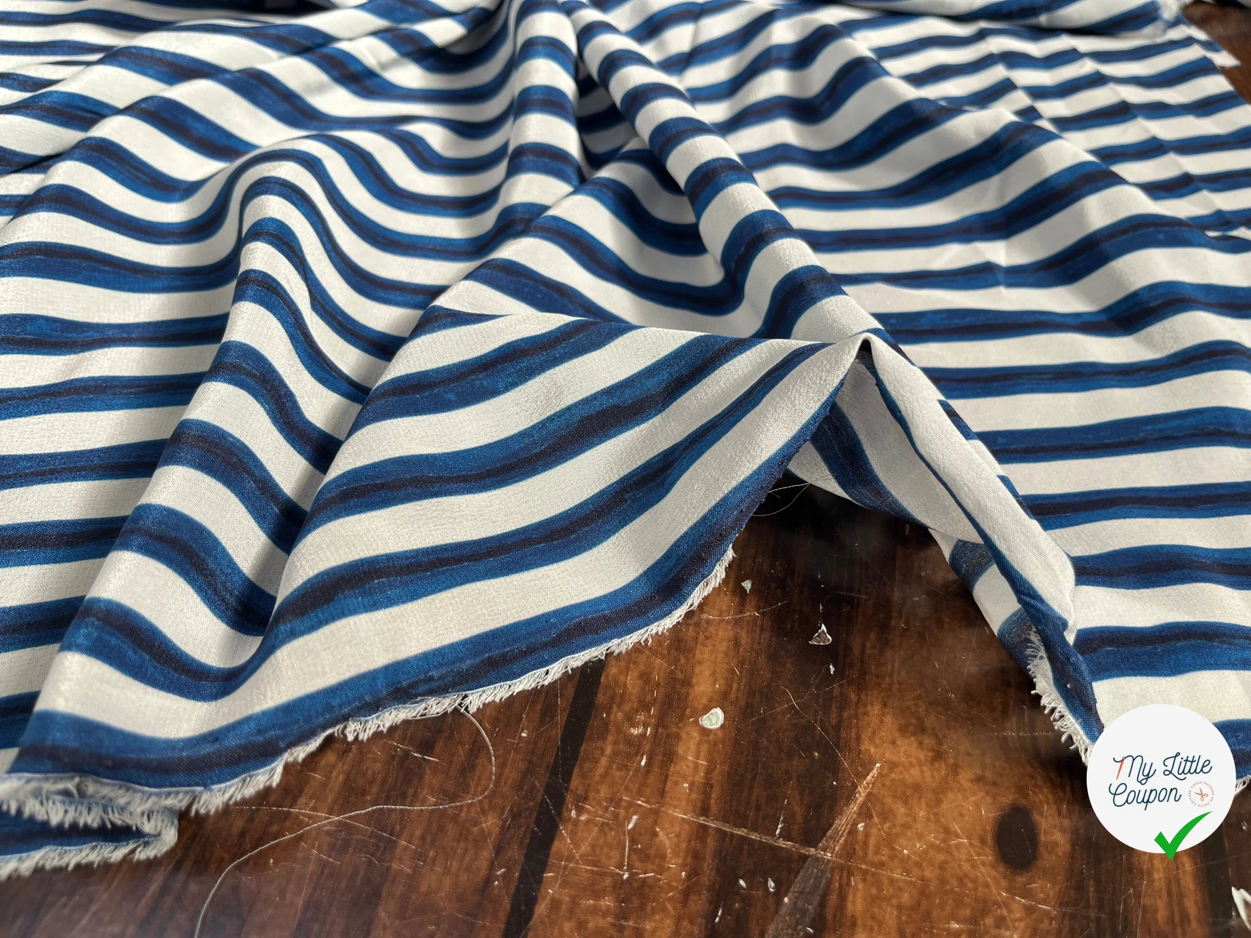 CREPE DE CHINE SOIE RAYURES BLANC NOIR BLEU - My Little Coupon