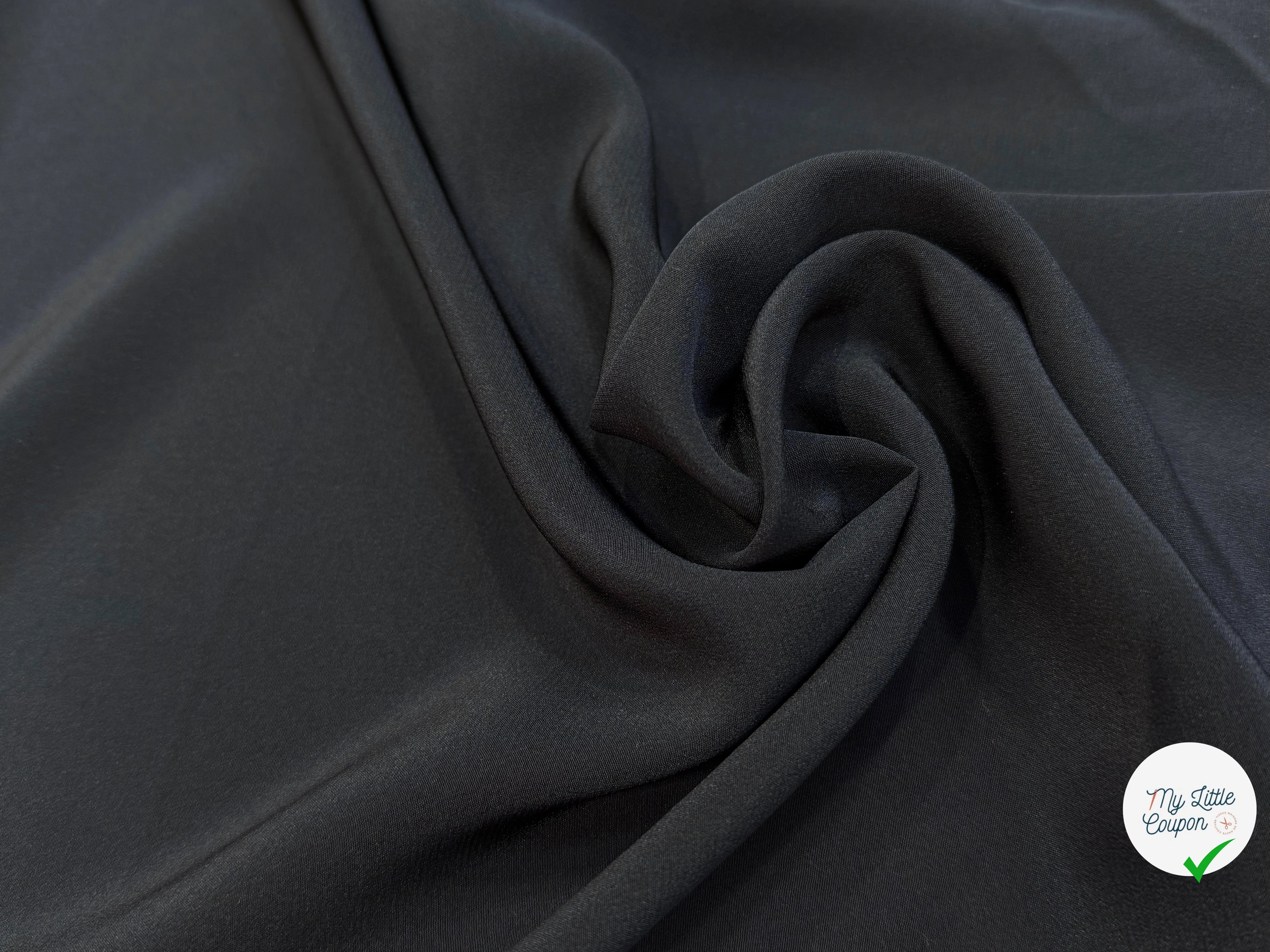 CREPE DE SOIE FLUIDE LÉGÈREMENT SATINÉ NOIR 110 DE LAIZE - My Little Coupon