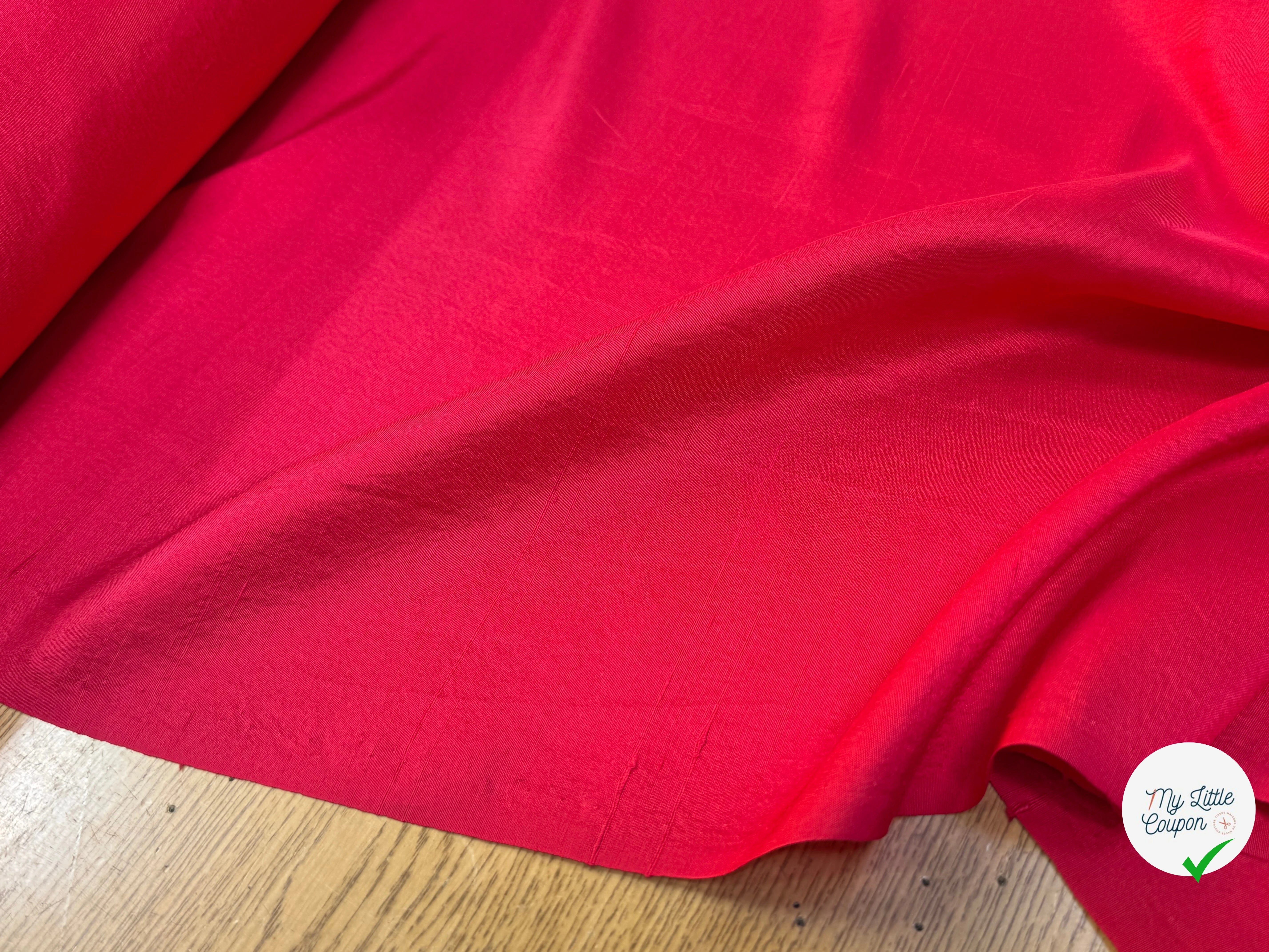 CREPE DE SOIE FLUIDE LÉGÈREMENT SATINÉ ROUGE TEXTURÉ SHANTUNG COUTURE - My Little Coupon