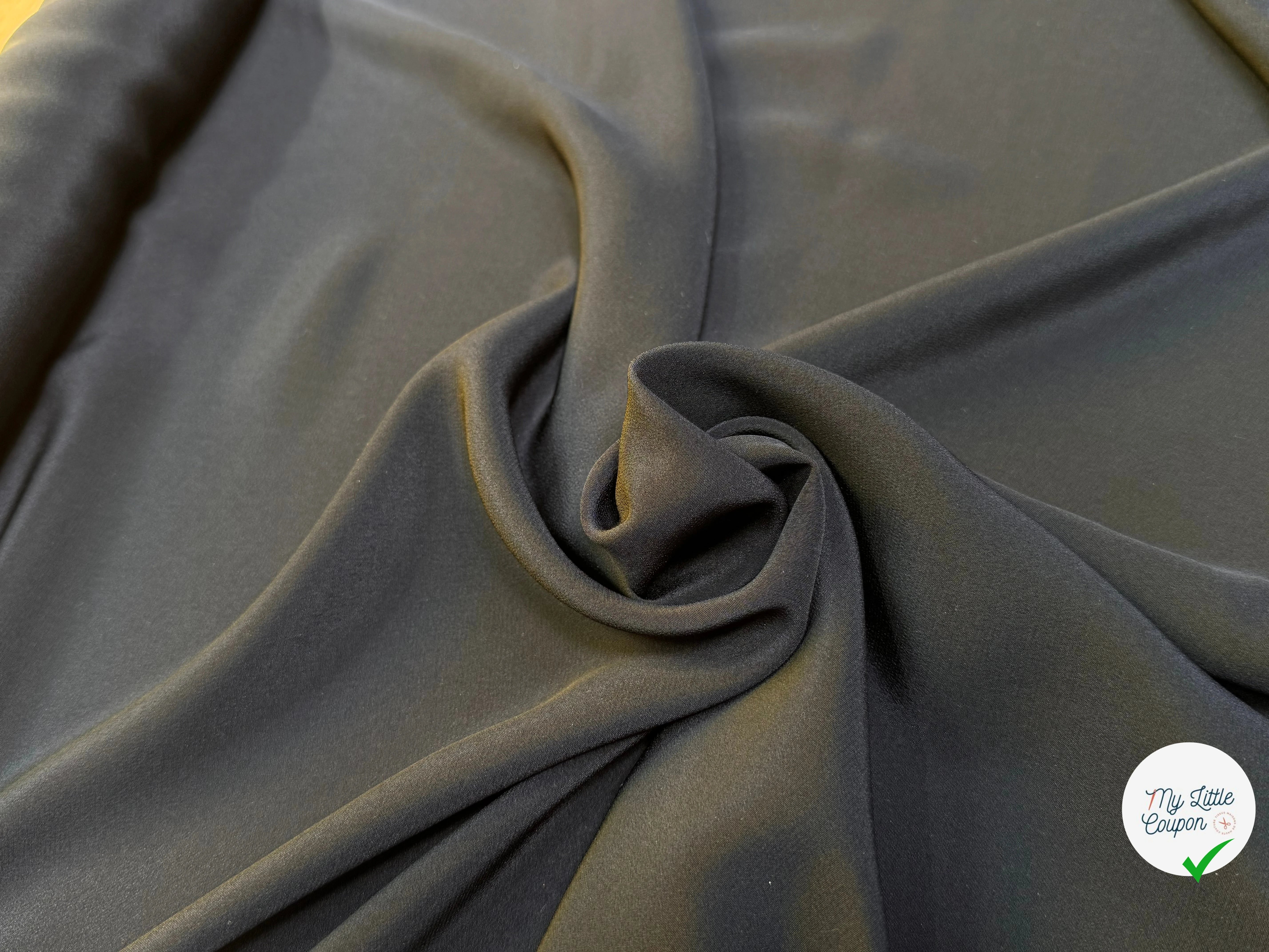 CREPE DE SOIE LÉGÈREMENT SATINÉ FLUIDE NOIR 110 - My Little Coupon