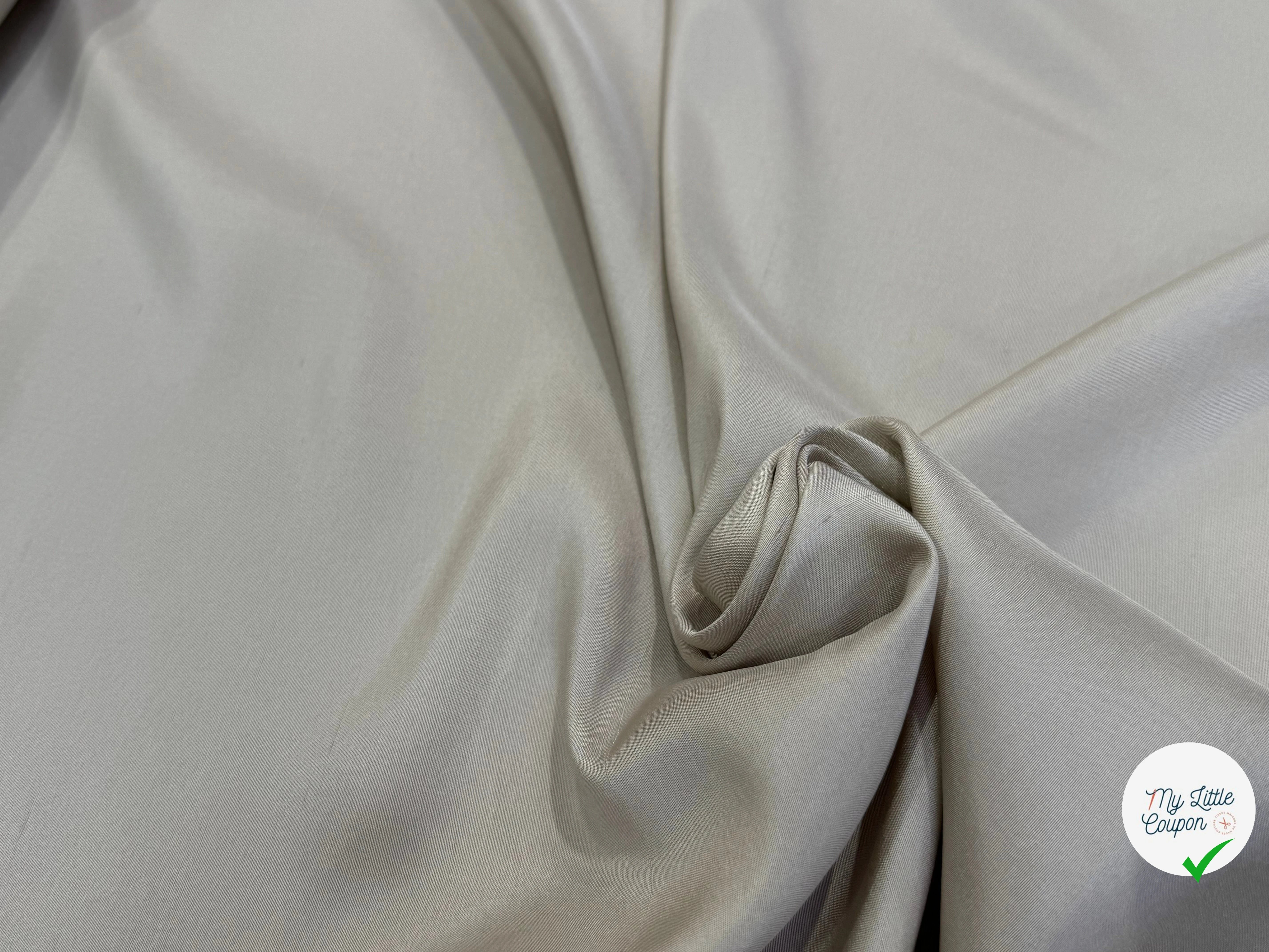 CREPE DE SOIE LÉGÈREMENT SATINÉ TEXTURÉ SHANTUNG BEIGE SABLE QUALITÉ COUTURE - My Little Coupon