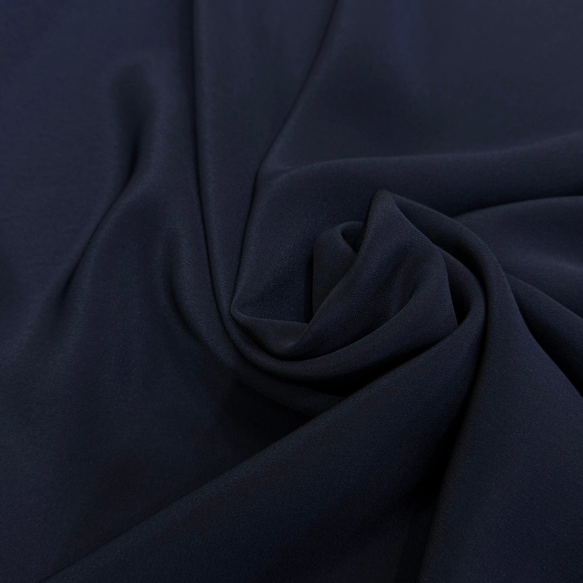 CREPE DE SOIE SATINÉ FLUIDE BLEU MARRINE 110 DE LAIZE - My Little Coupon