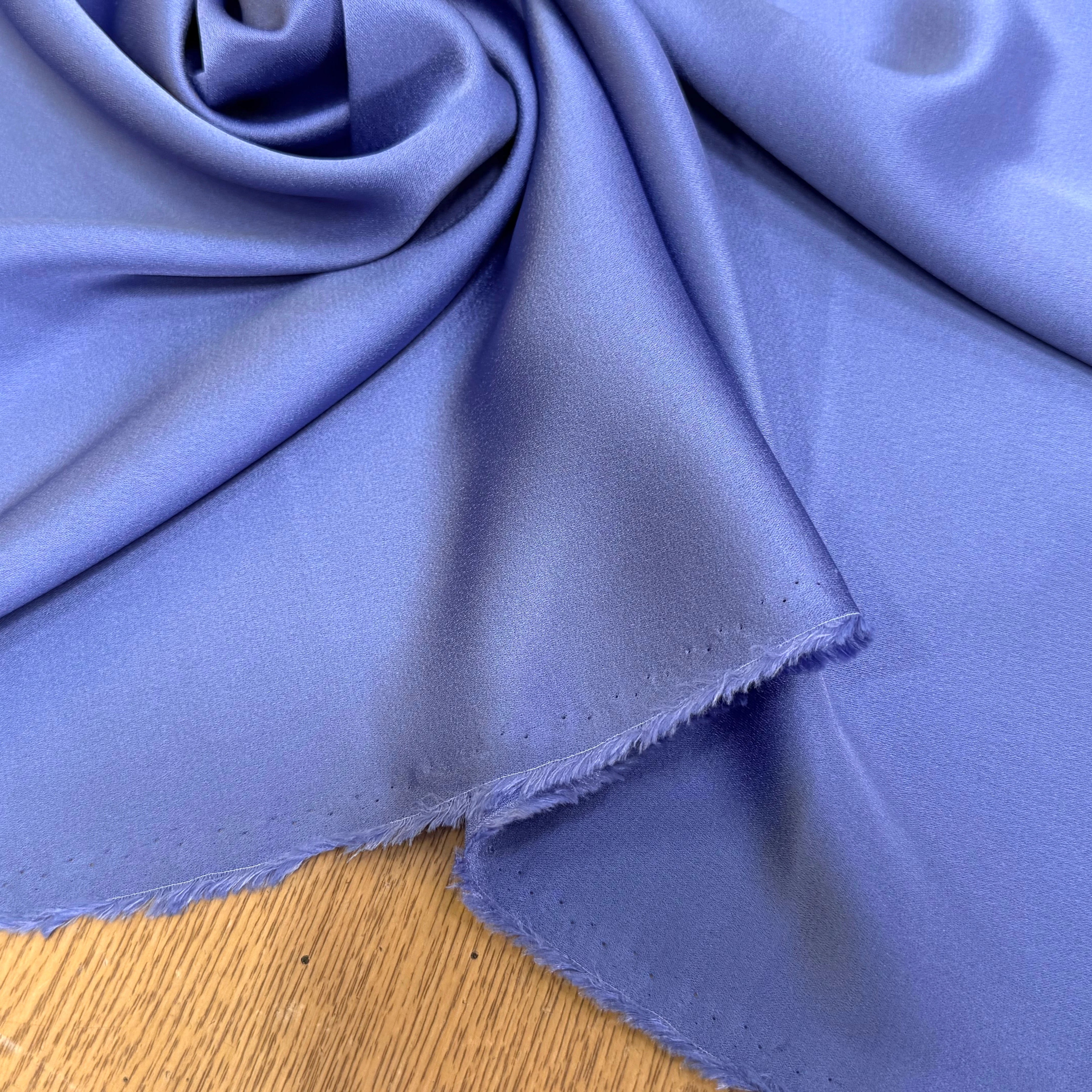 CREPE ENVERS SATIN ACETATE VISCOSE LILAC TOMBÉ SUBLIME - My Little Coupon