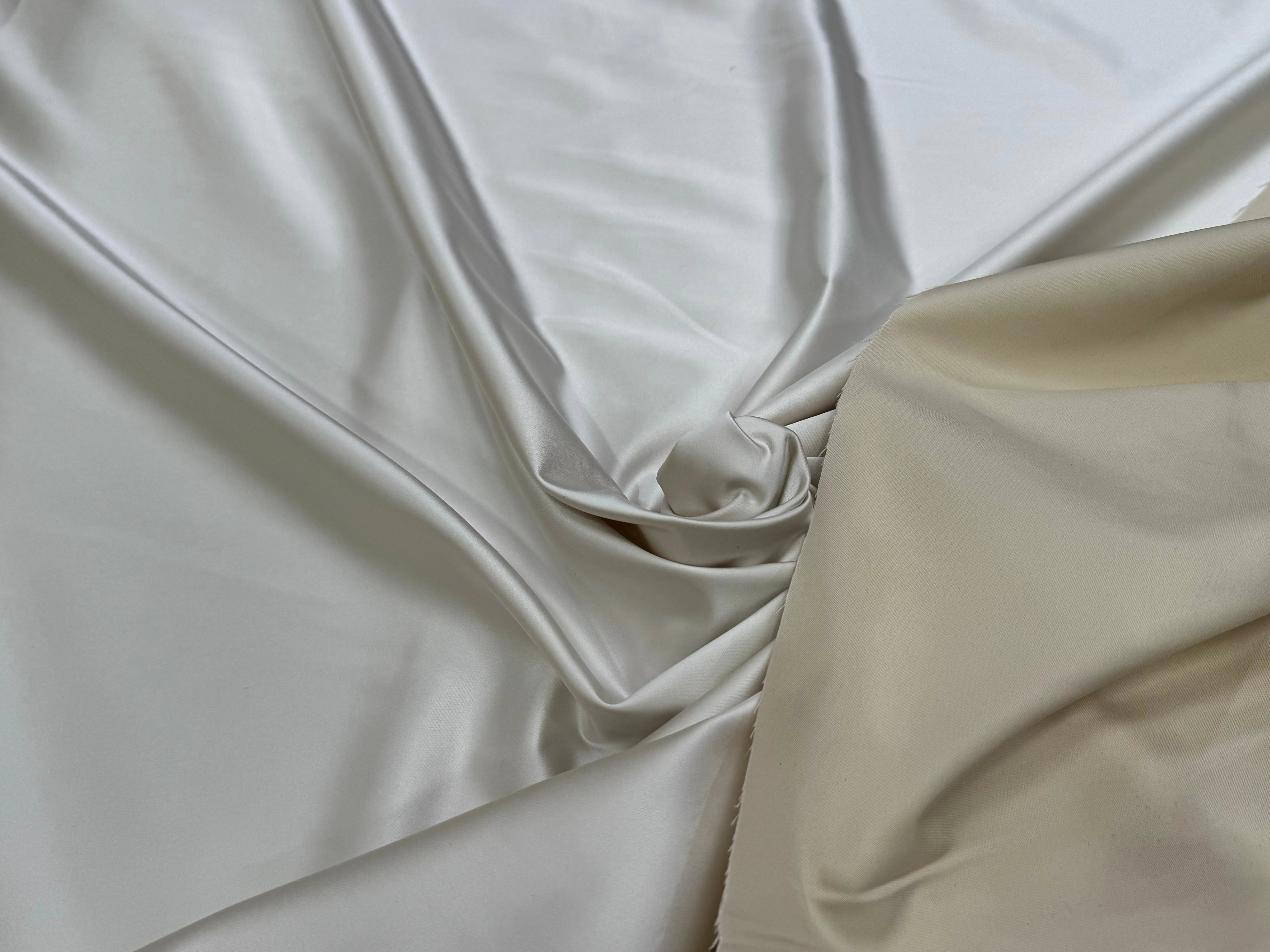 CREPE ENVERS SATIN BELLE TENUE CRAIE - My Little Coupon