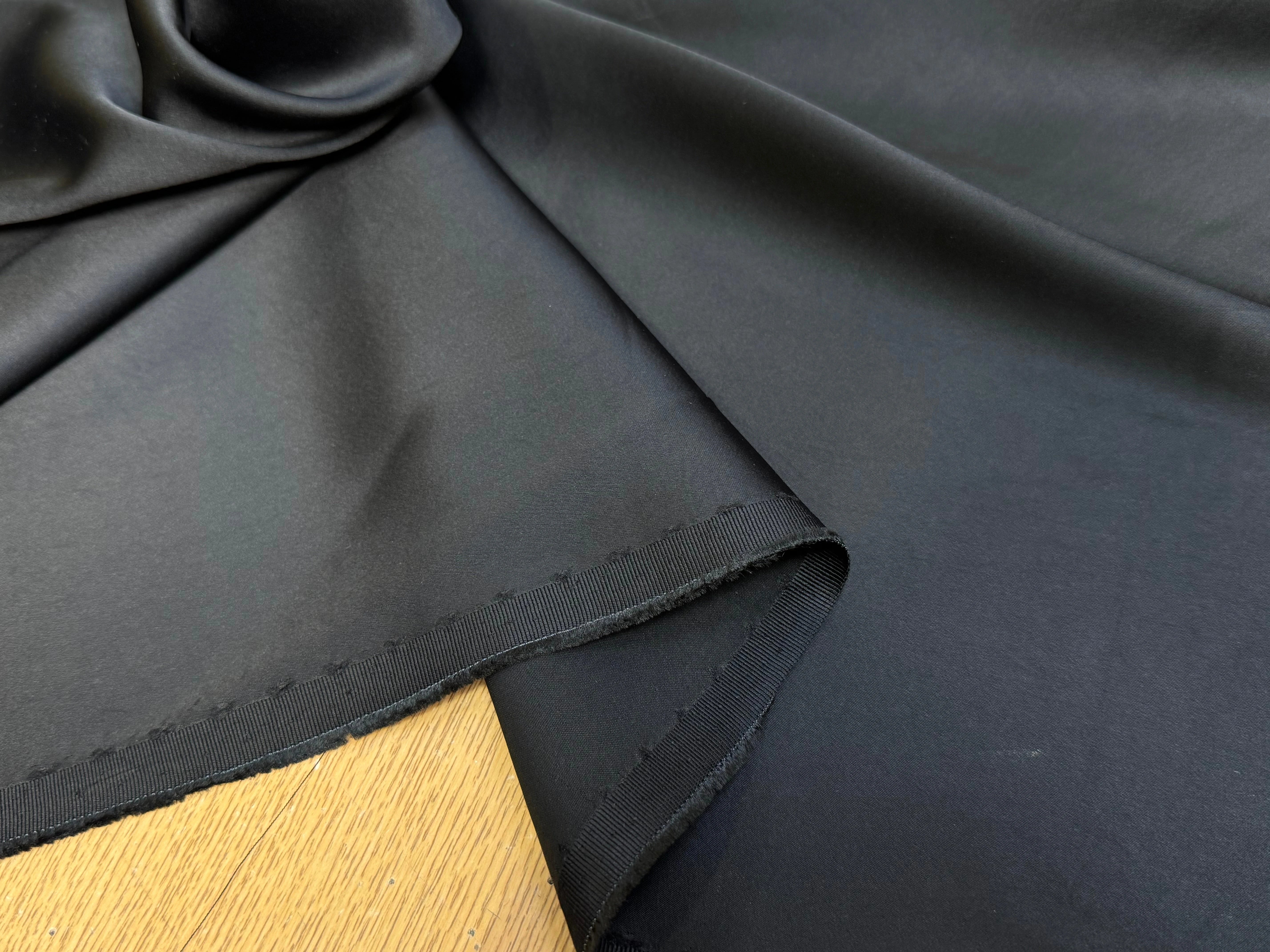 CREPE ENVERS SATIN VISCOSE ACETATE NOIR BEAU TOMBÉ STRETCH - My Little Coupon