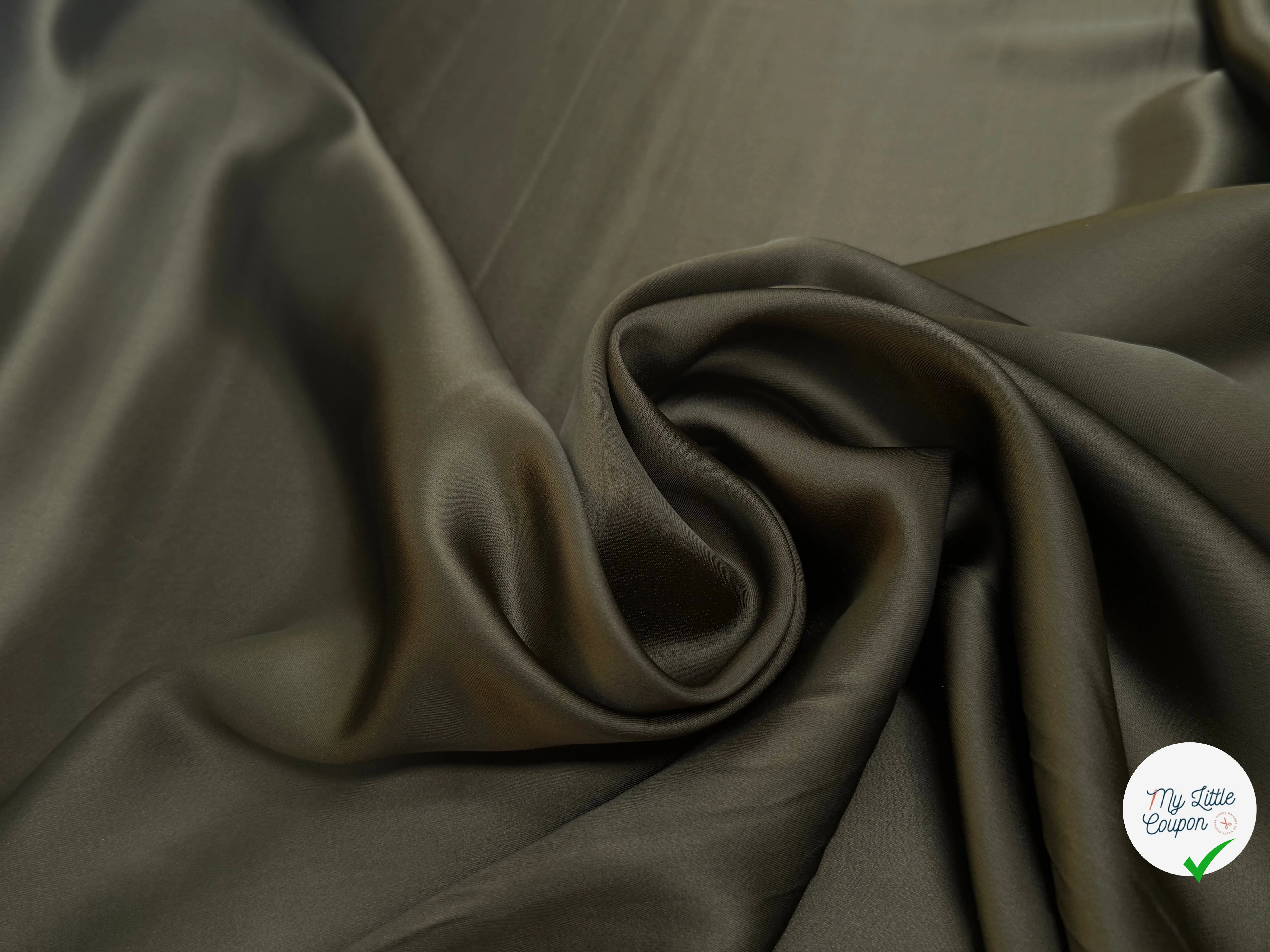 CREPE ENVERS SATIN VISCOSE BEAU TOMBÉ KAKI - My Little Coupon