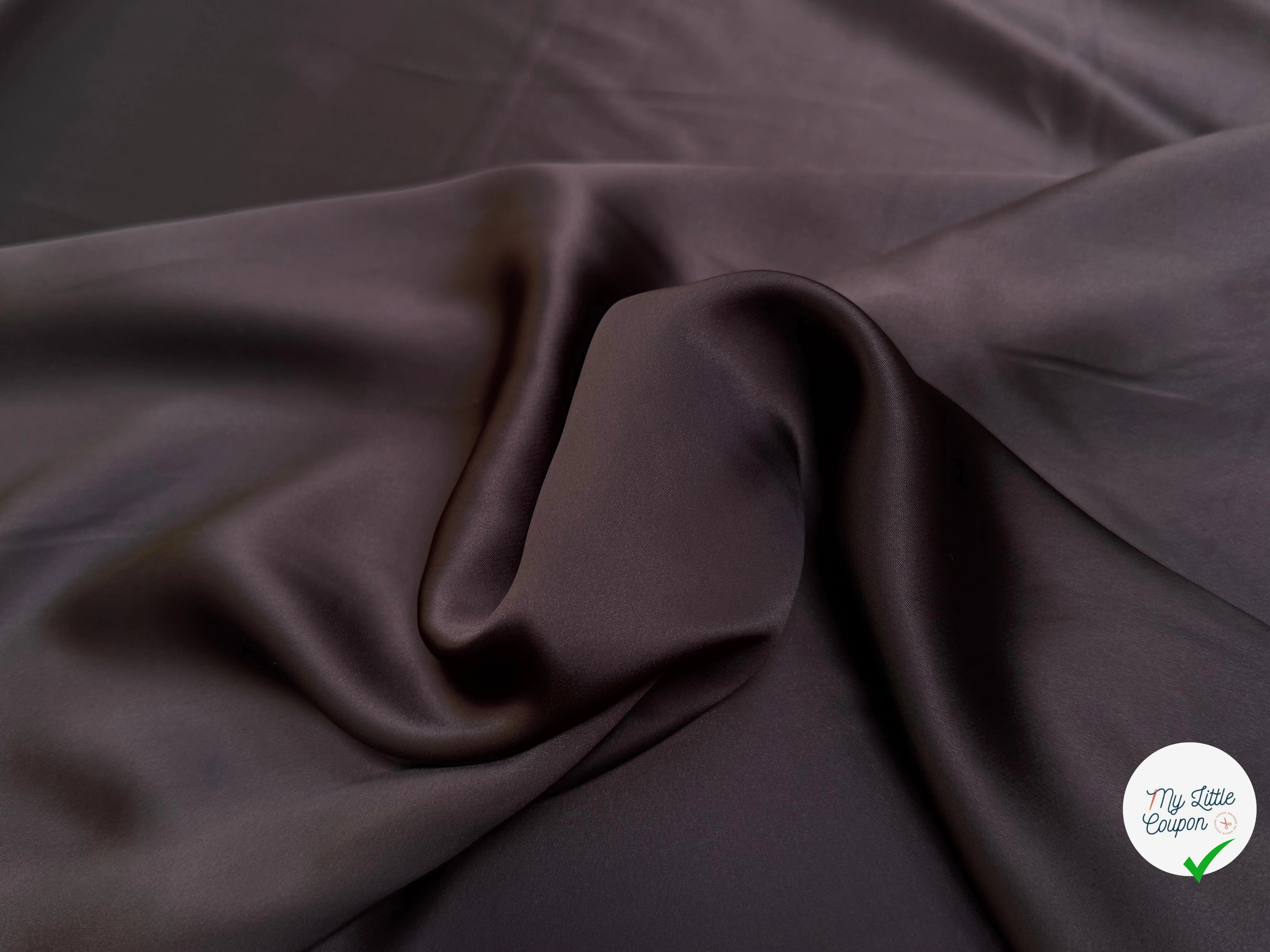 CREPE ENVERS SATIN VISCOSE BEAU TOMBÉ SMOKY BROWN - My Little Coupon