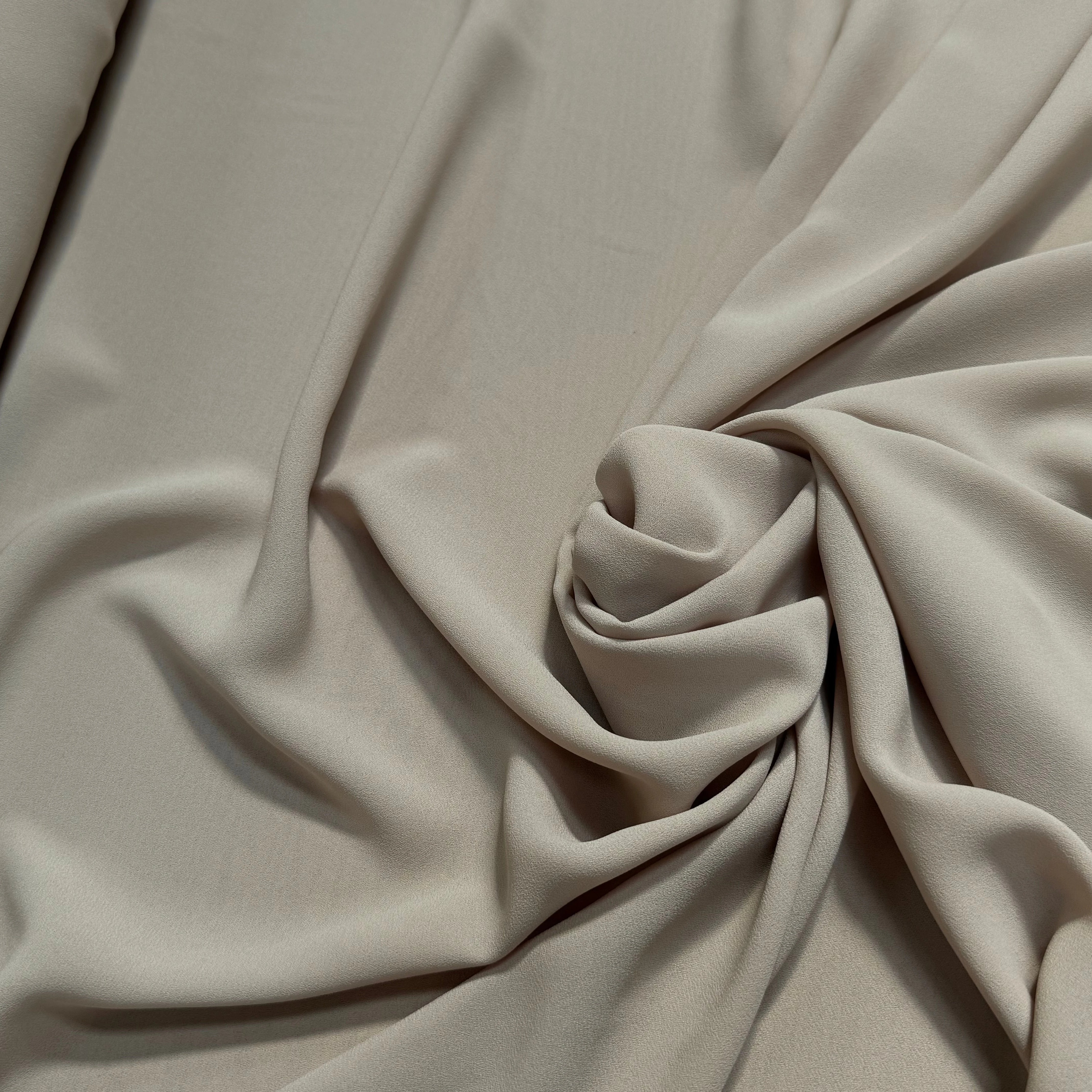 CREPE FLUIDE BEIGE SABLE BEAU TOMBÉ - My Little Coupon