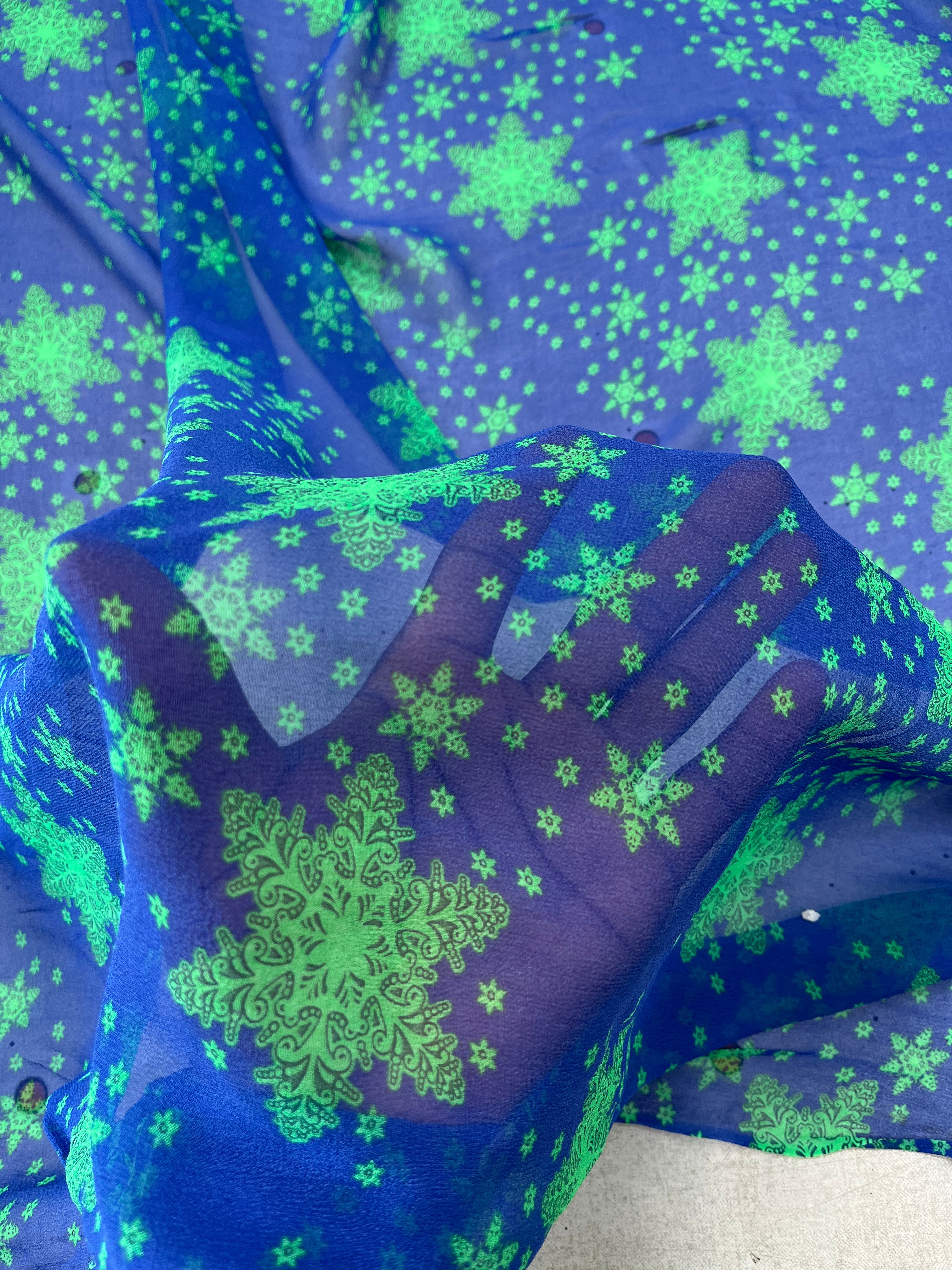 CREPE GEORGETTE DE SOIE FLOCONS BLEU - My Little Coupon