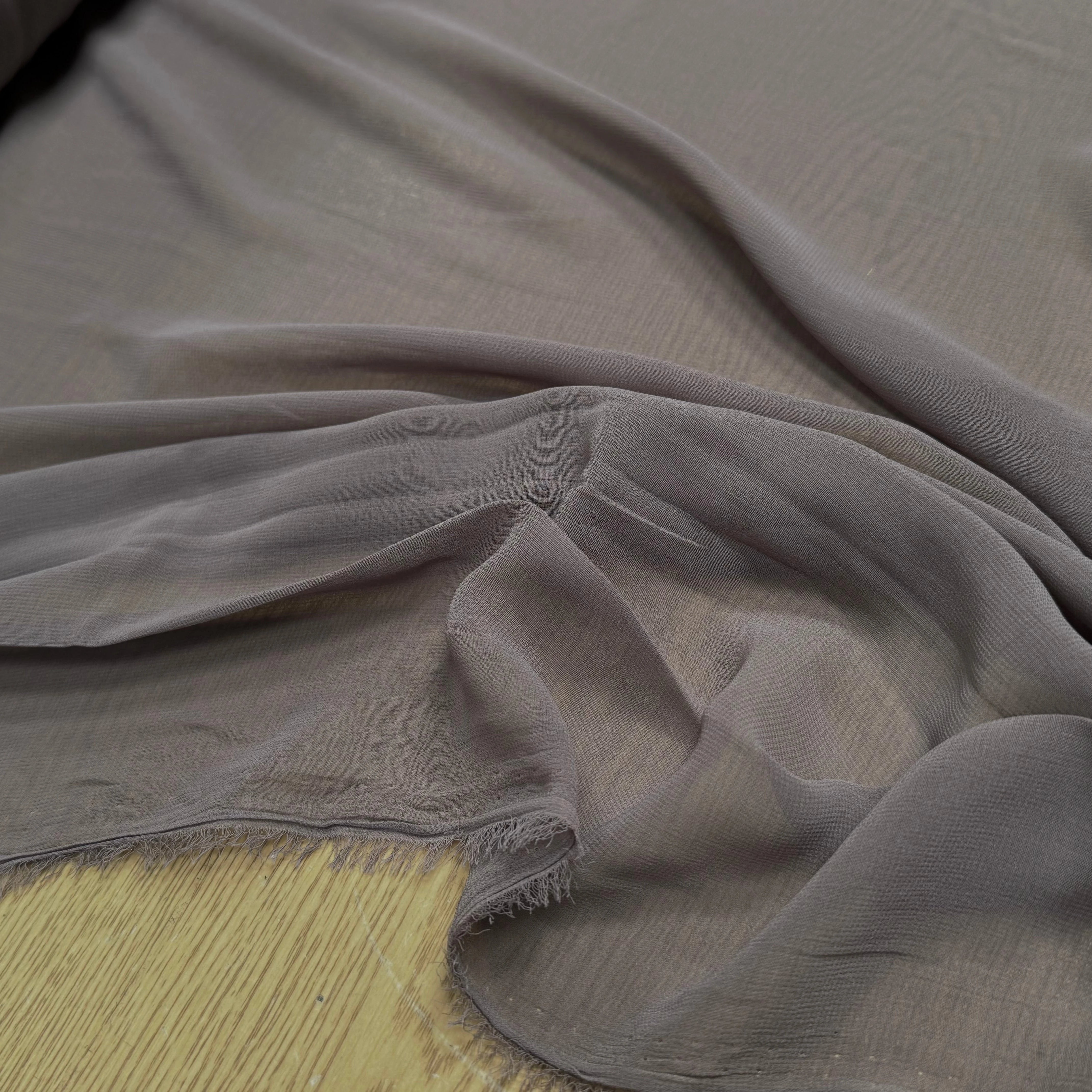 CREPE GEORGETTE FLUIDE SAND - My Little Coupon