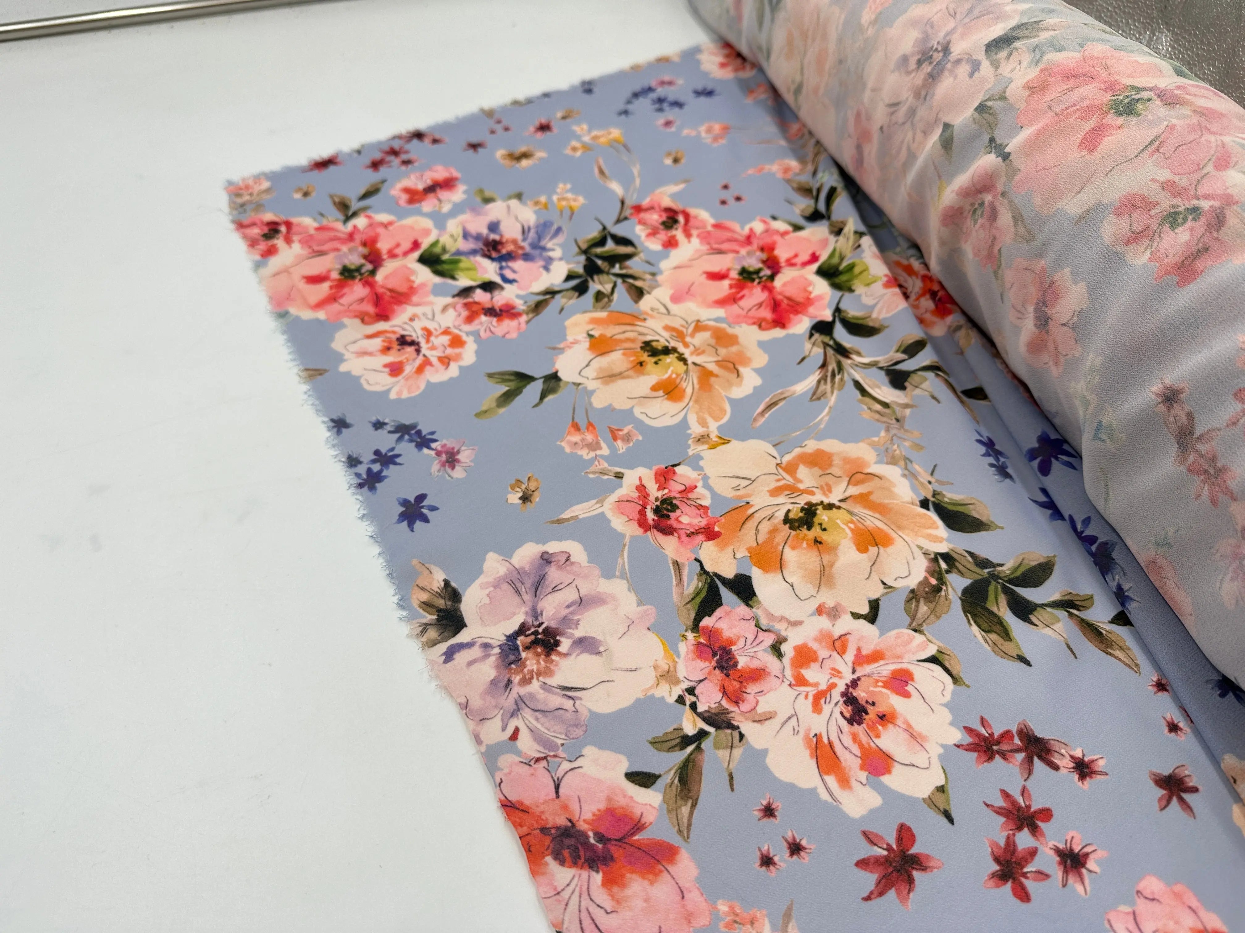 CRĂPE HIBISCUS JOPNI FOND BLEU MAUVE MSO