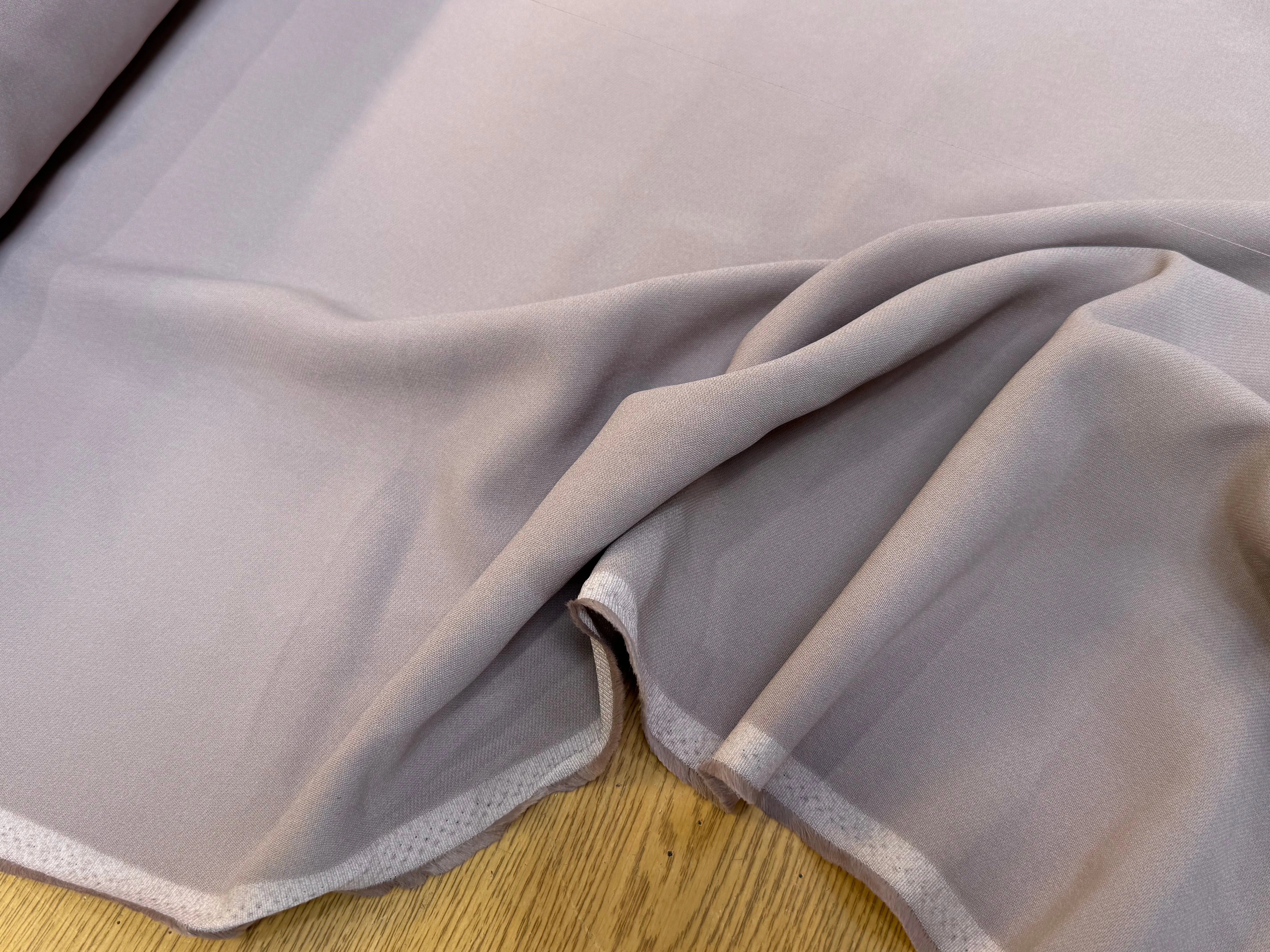 CREPE LOURD 100% VISCOSE CAFÉ AU LAIT TOMBÉ CHIC - My Little Coupon