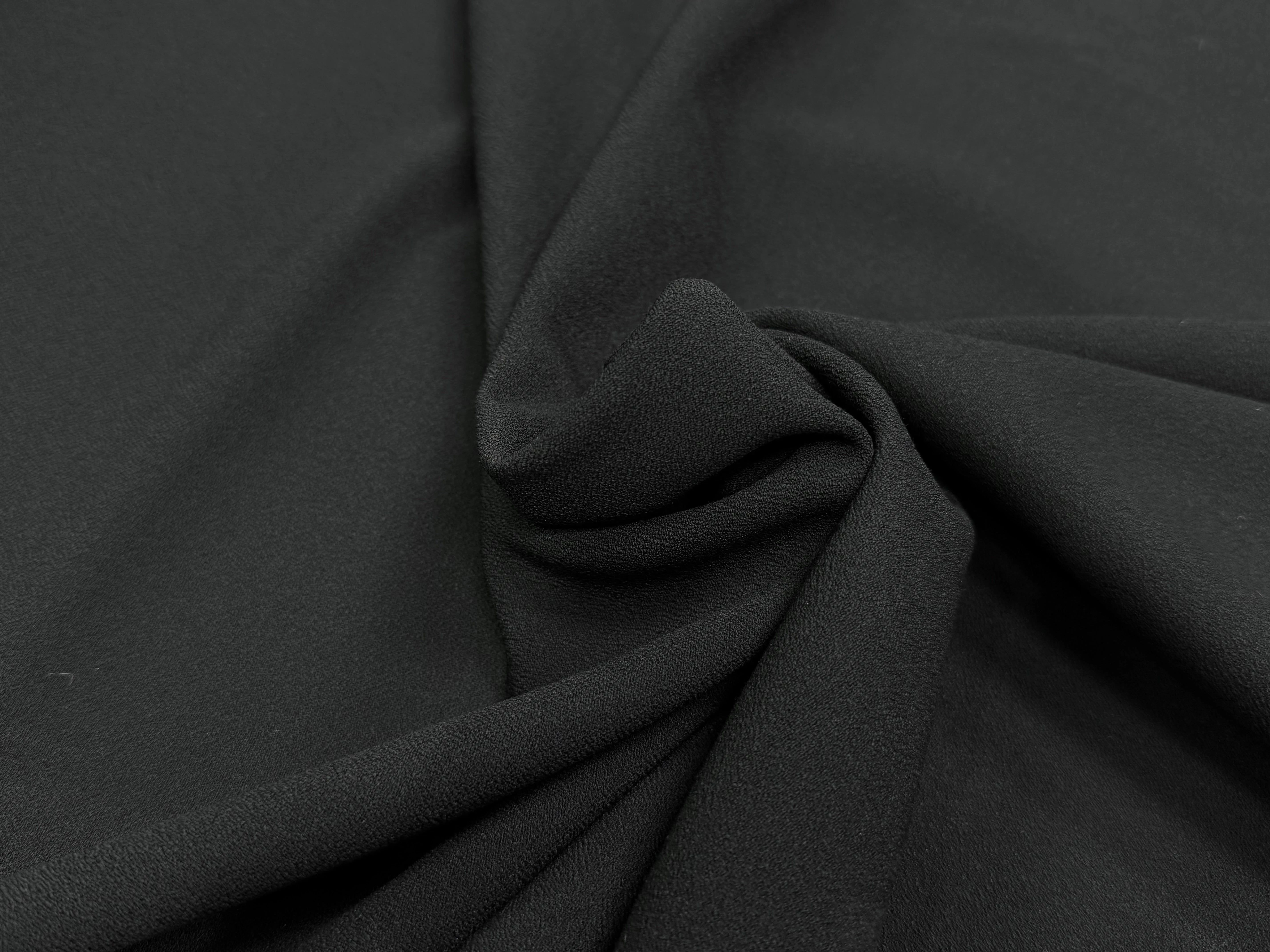 CREPE LOURD MOUSSE POLYVISCOSE STRETCH NOIR SUBLIME - My Little Coupon