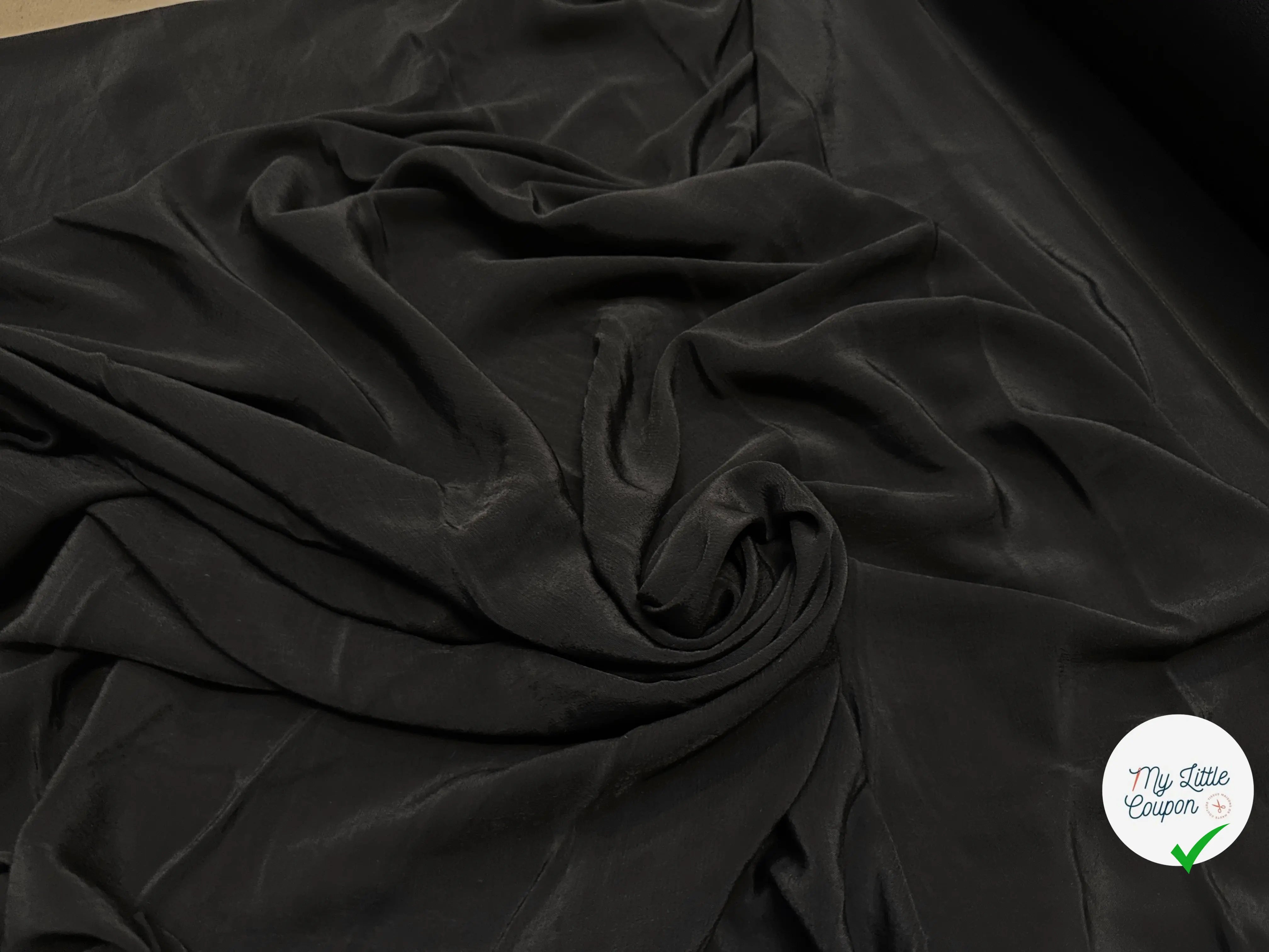 CRÊPE MAROCAIN 100% VISCOSE NOIR - My Little Coupon