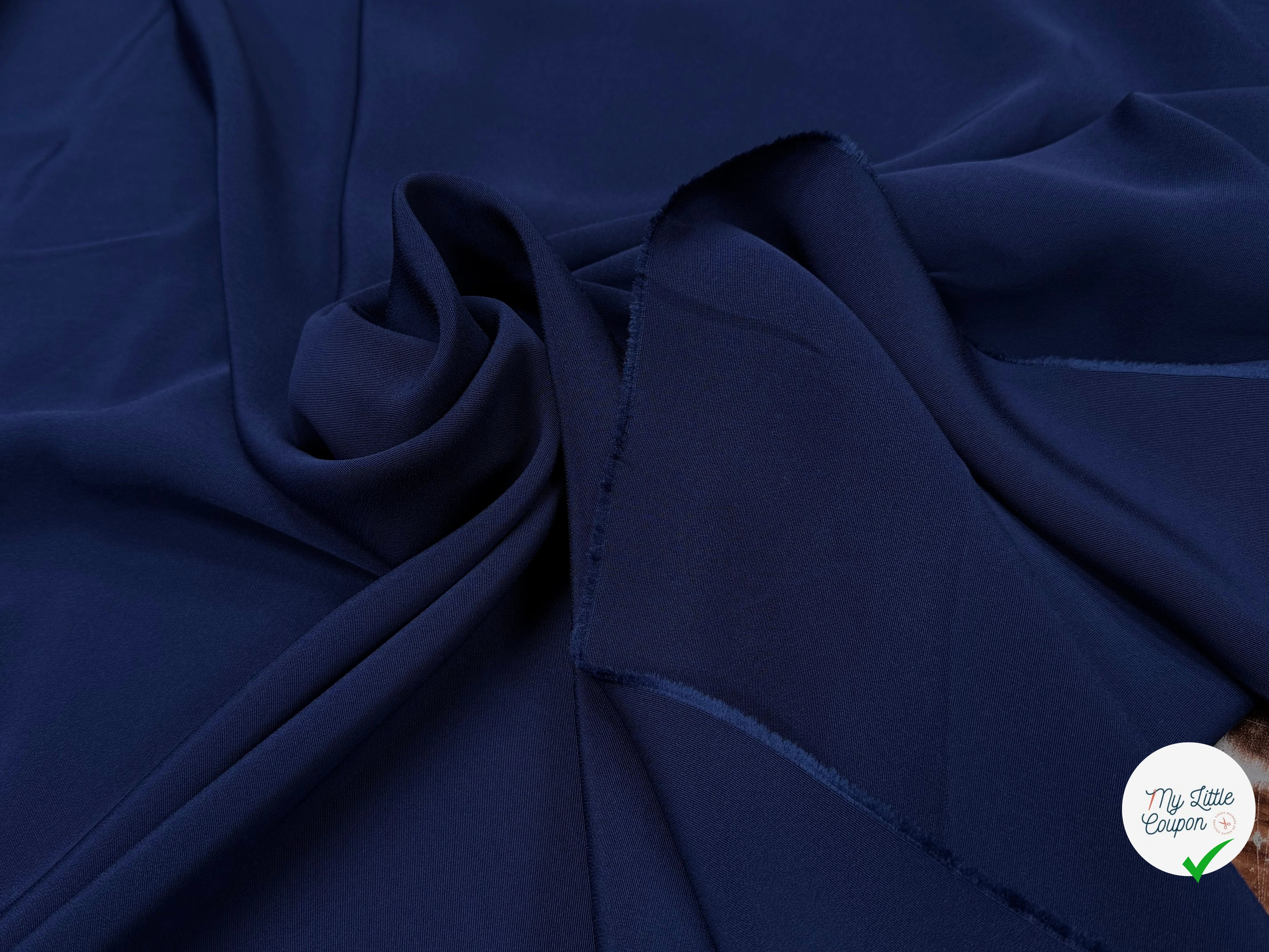 CREPE MAROCAIN VISCOSE BLEU - My Little Coupon