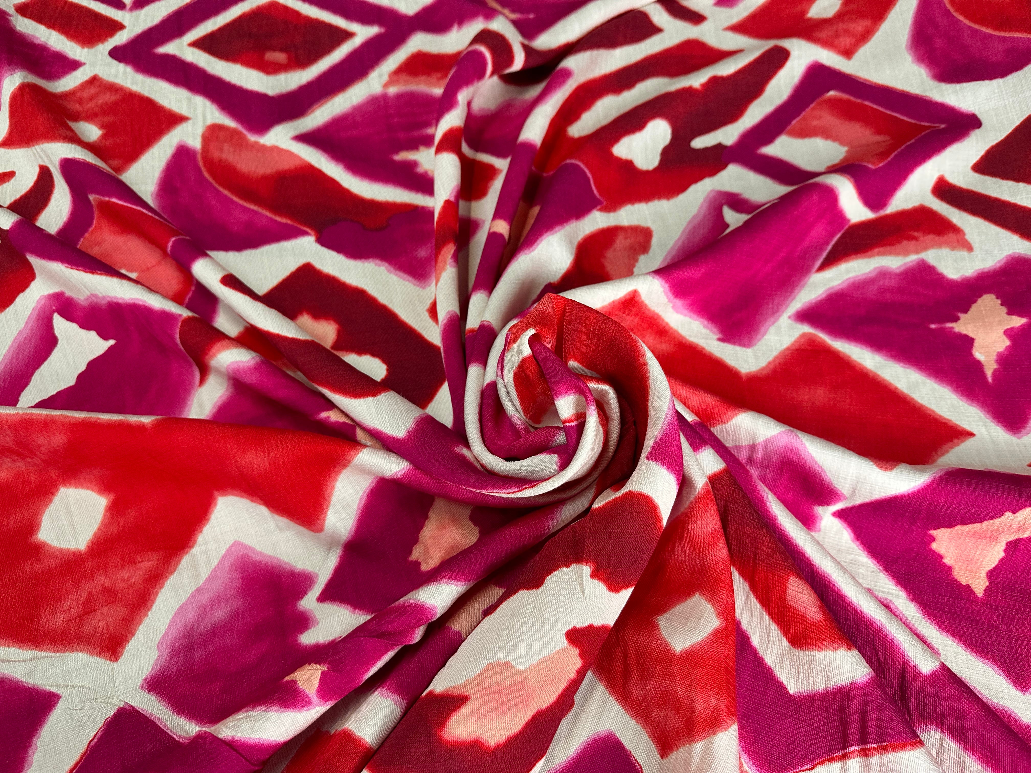 CRÊPE MAROCAIN VISCOSE GÉOMÉTRIE LOVE - My Little Coupon