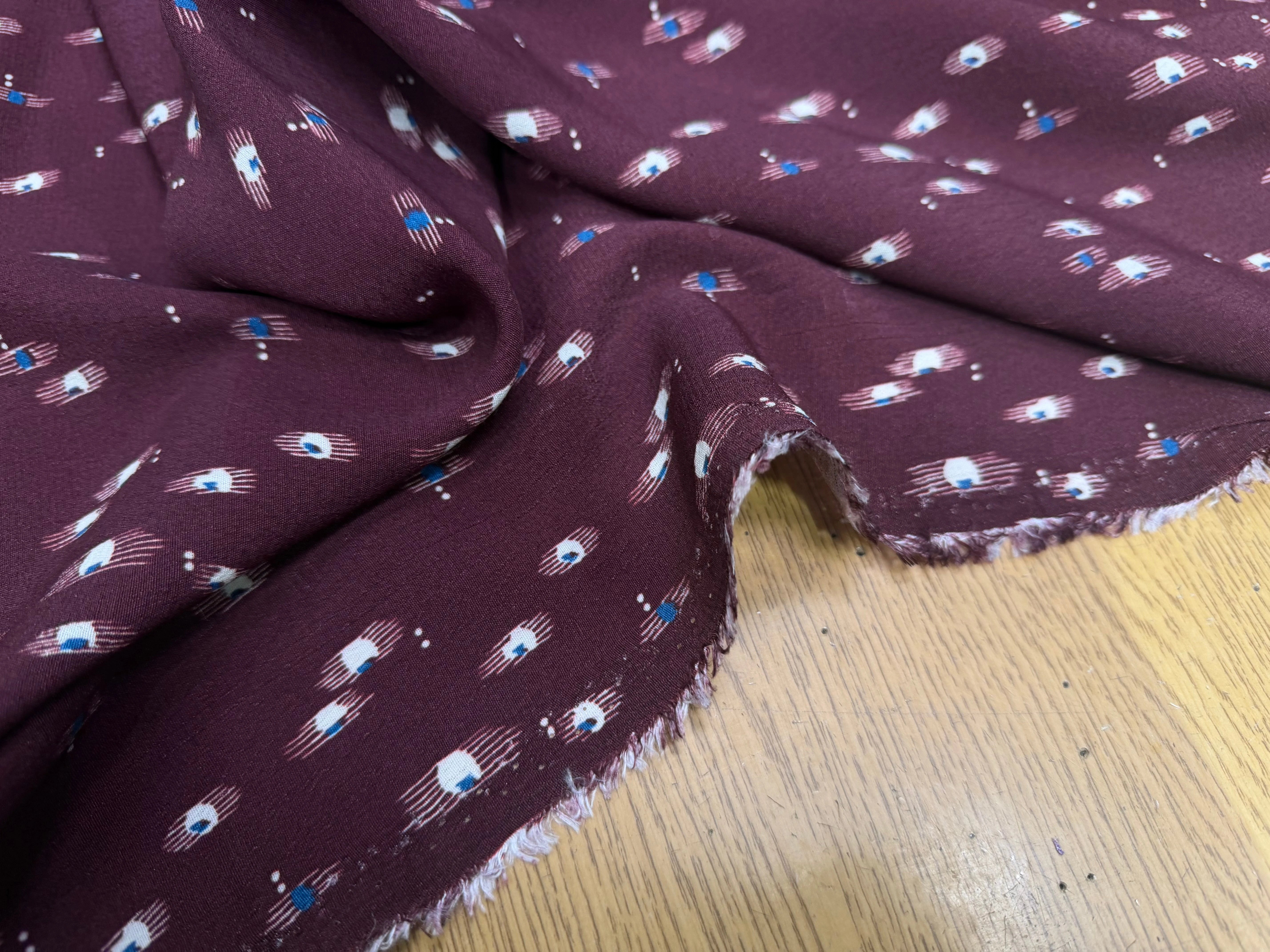 CREPE MAROCAINN VISCOSE BOURGUNDY MOTIF 1 - My Little Coupon