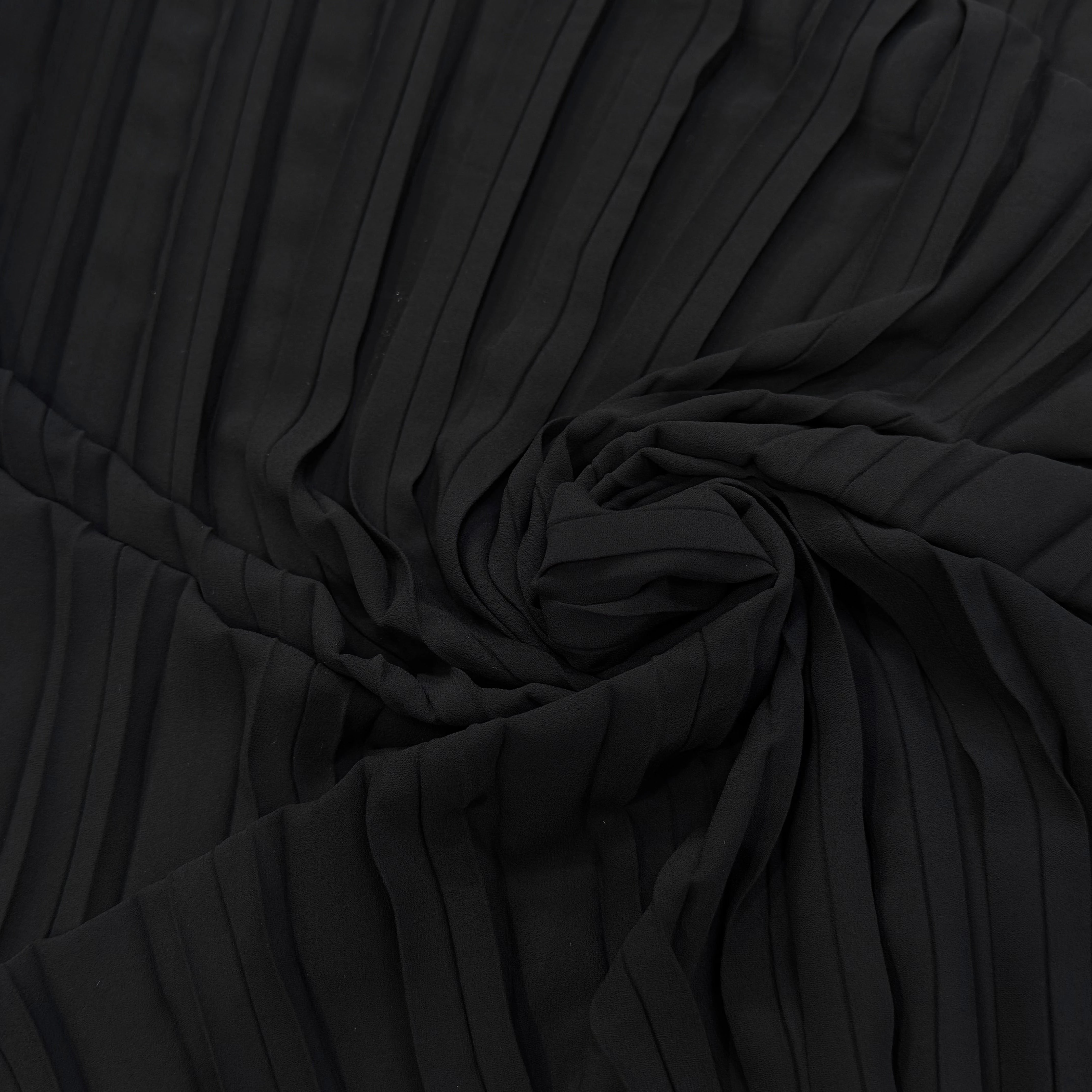 CREPE PLISSÉ FLUIDE NOIR - My Little Coupon
