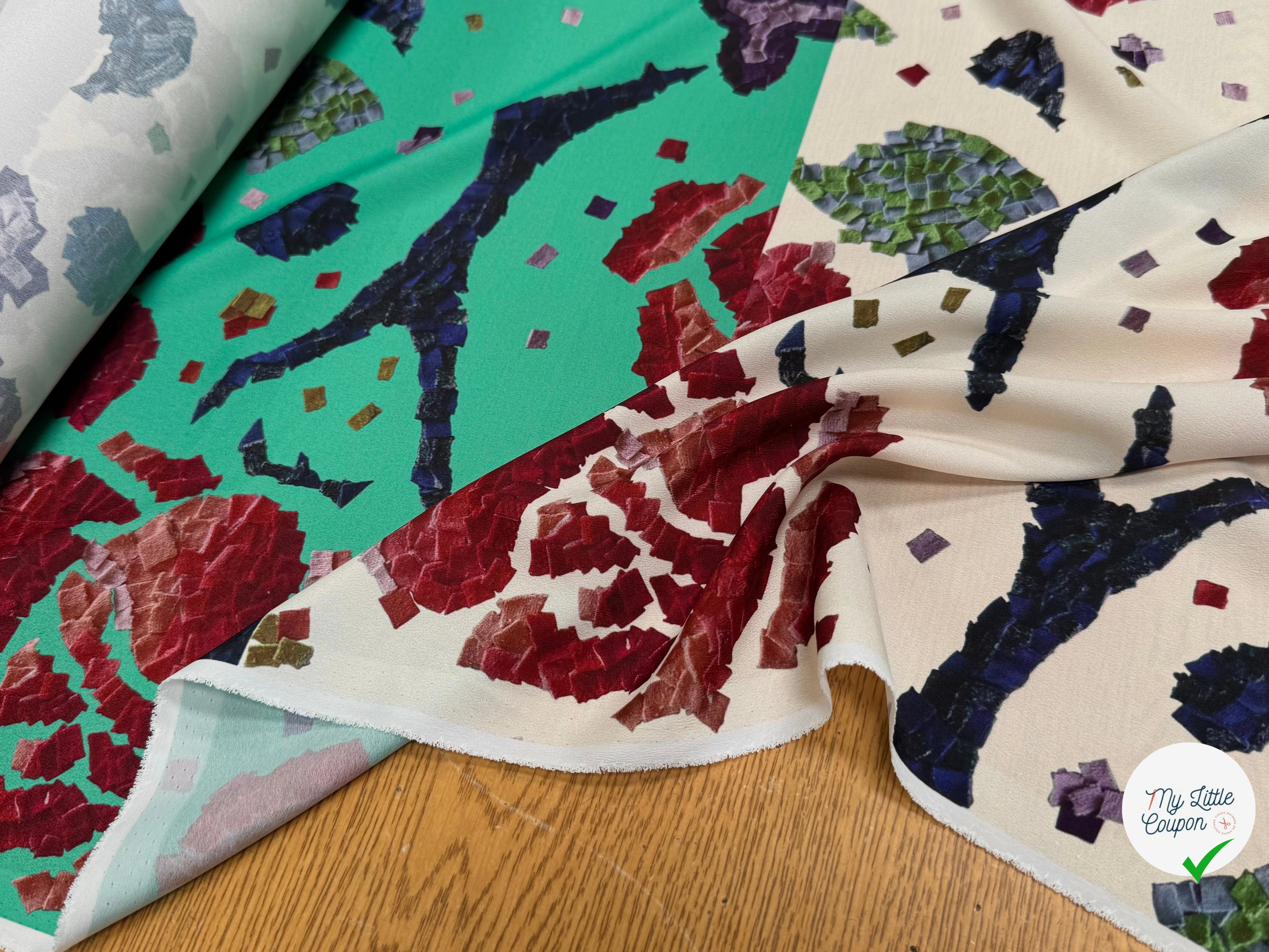 CRÊPE POLYESTER IMPRIMÉ FLORAL GROSSES FLEURS RAPPORT 98 CM CREPE SB GROSSES FLEURS - My Little Coupon