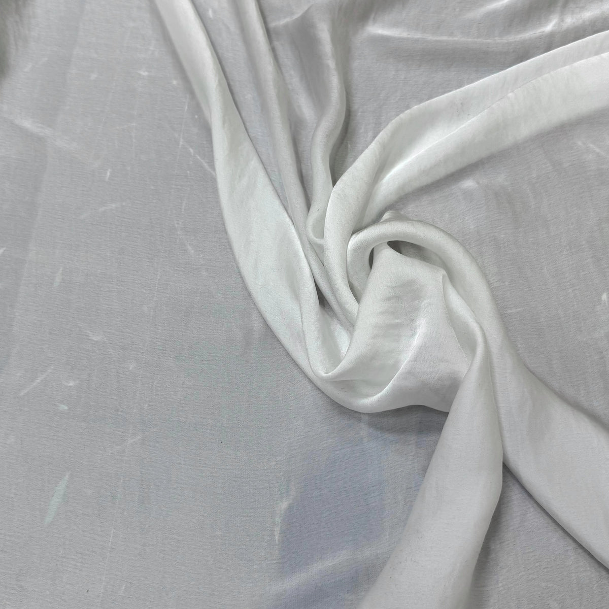 CREPE SATIN NUISETTE FLUIDE - My Little Coupon