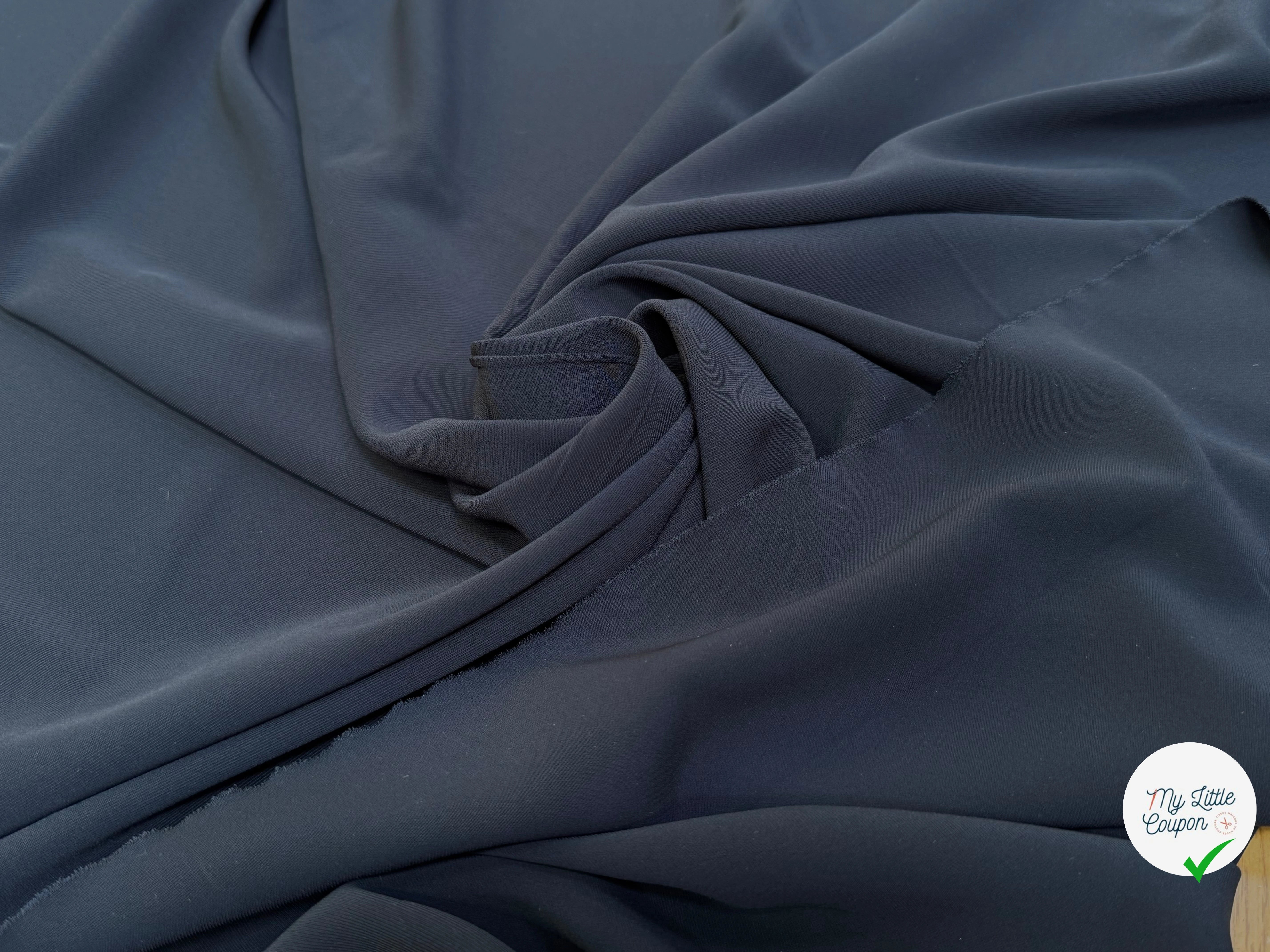 CREPE SERGÉ FLUIDE STRETCH MARRINE - My Little Coupon