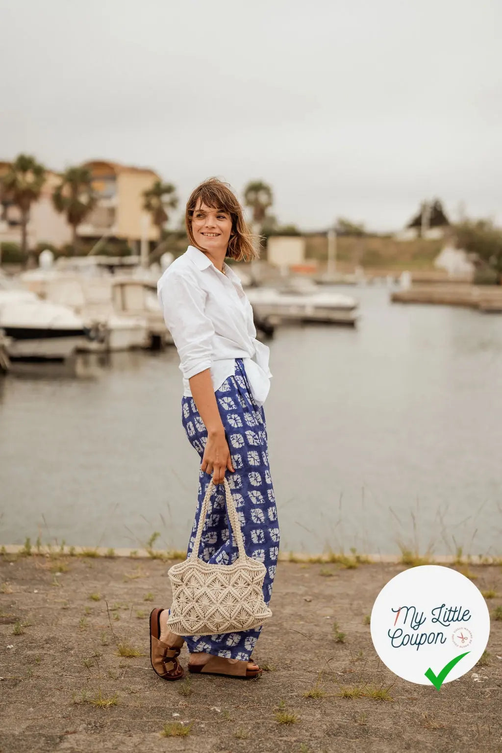 CREPE SHIBORI FOND BLEU SUPERBE TENUE - My Little Coupon