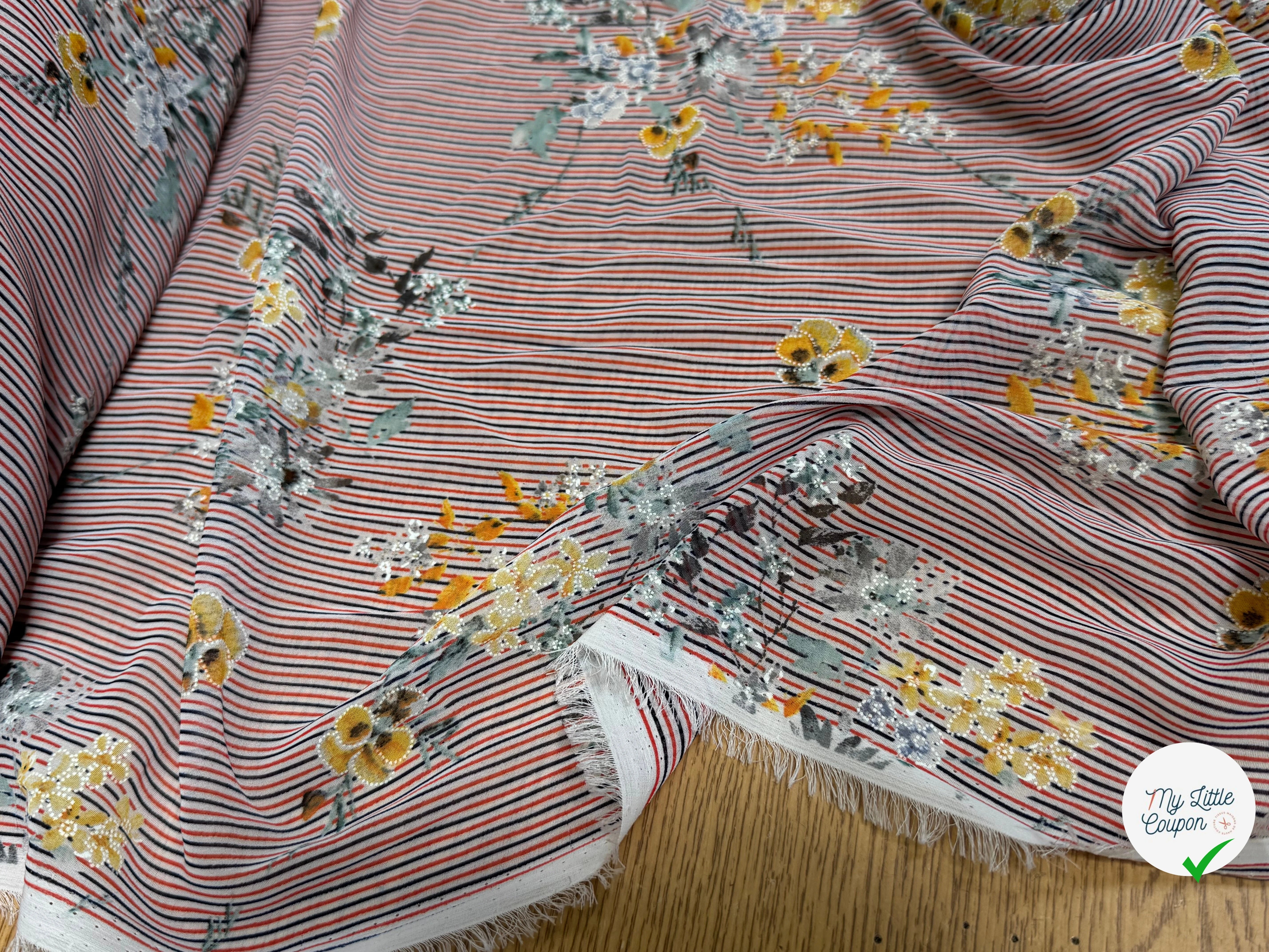 CREPE ULTRA FIN FOND BLANC À RAYURES MOTIFS FLORAUX JAUNE - My Little Coupon