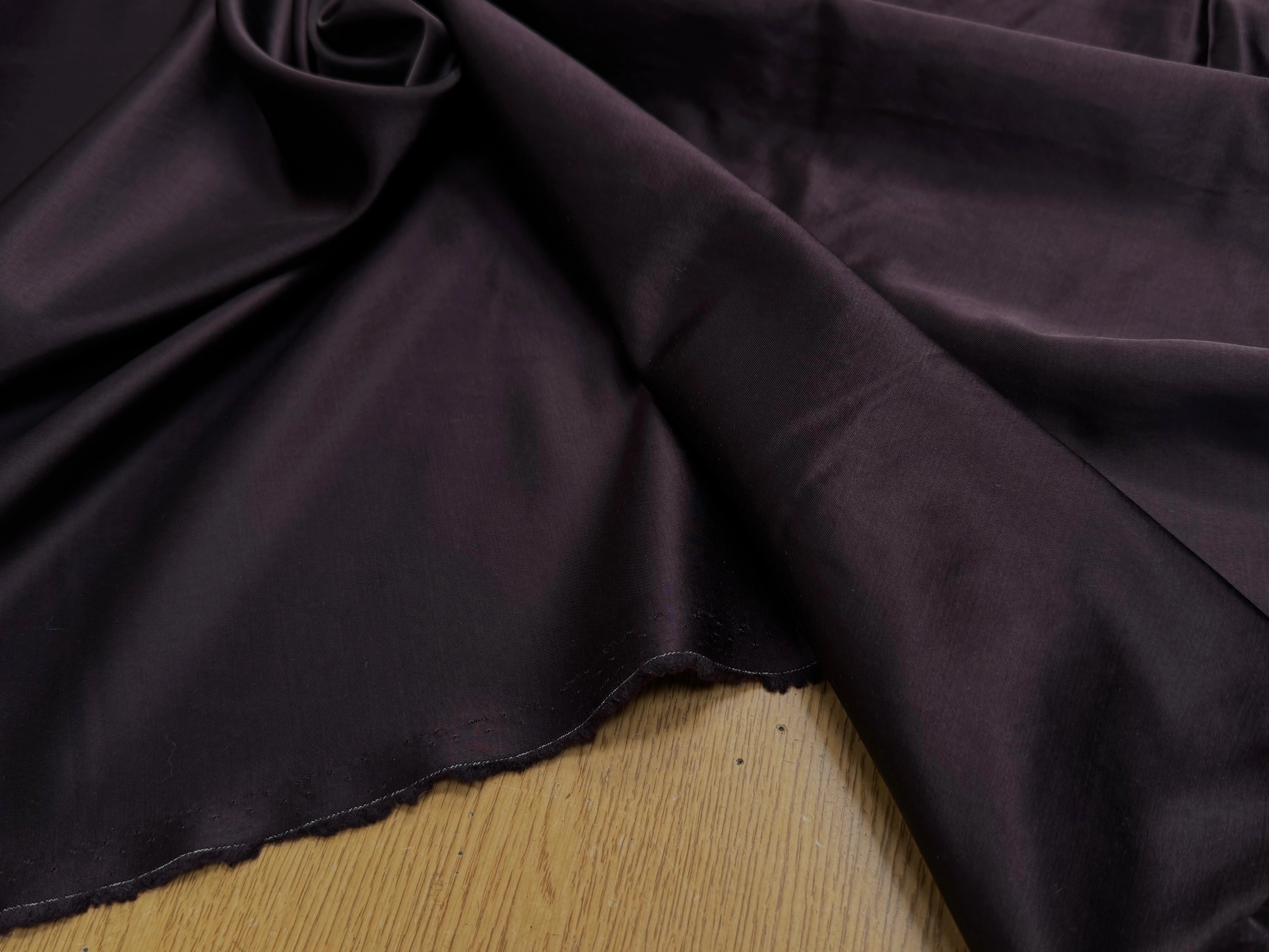 CREPE VISCOSE ENVERS SATIN 8% SOIE BEAU TOMBÉ CHOCO BORDEAUX - My Little Coupon