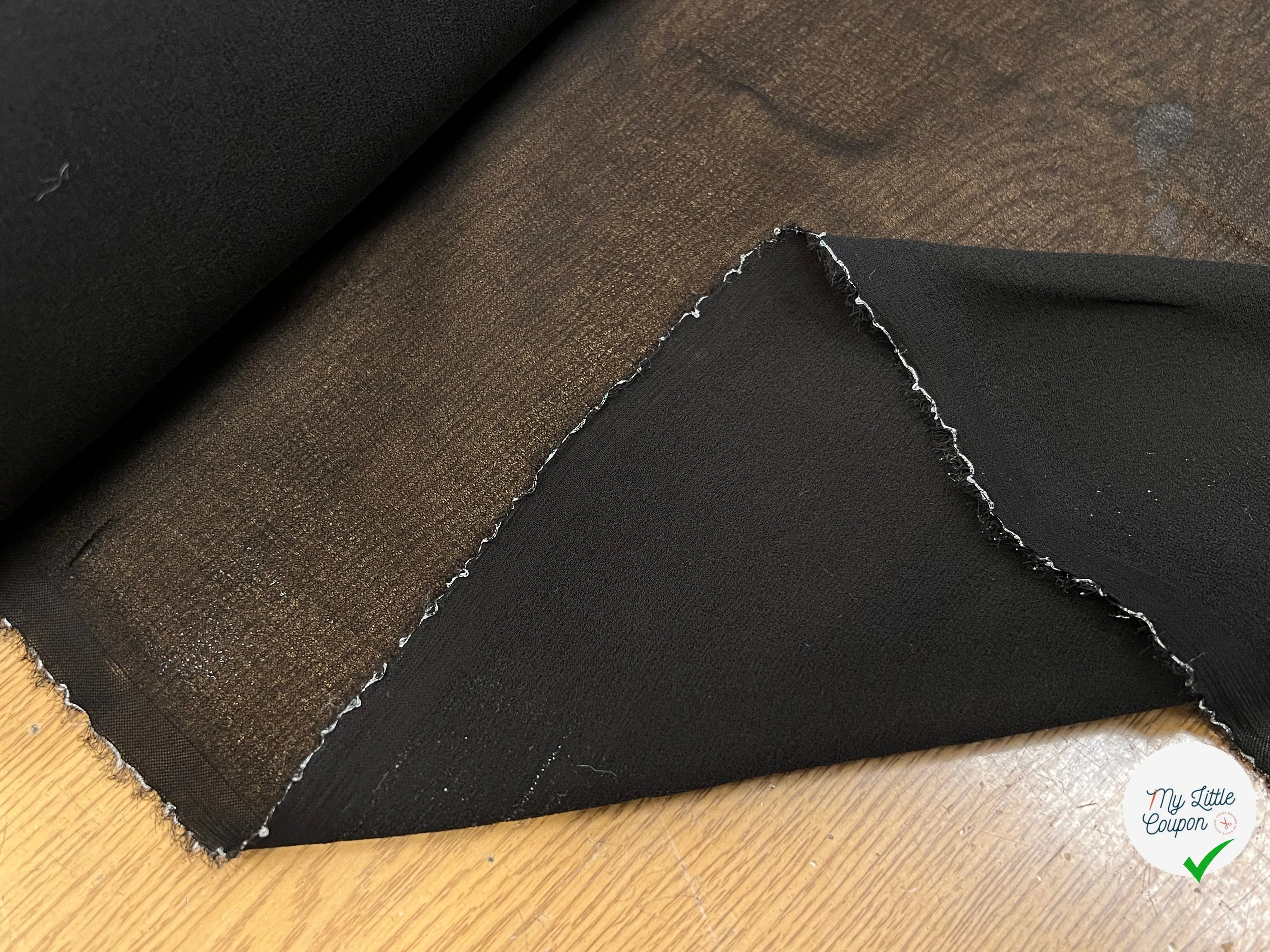 CREPE VISCOSE FLUIDE AVEC 20% SOIE NOIR - My Little Coupon