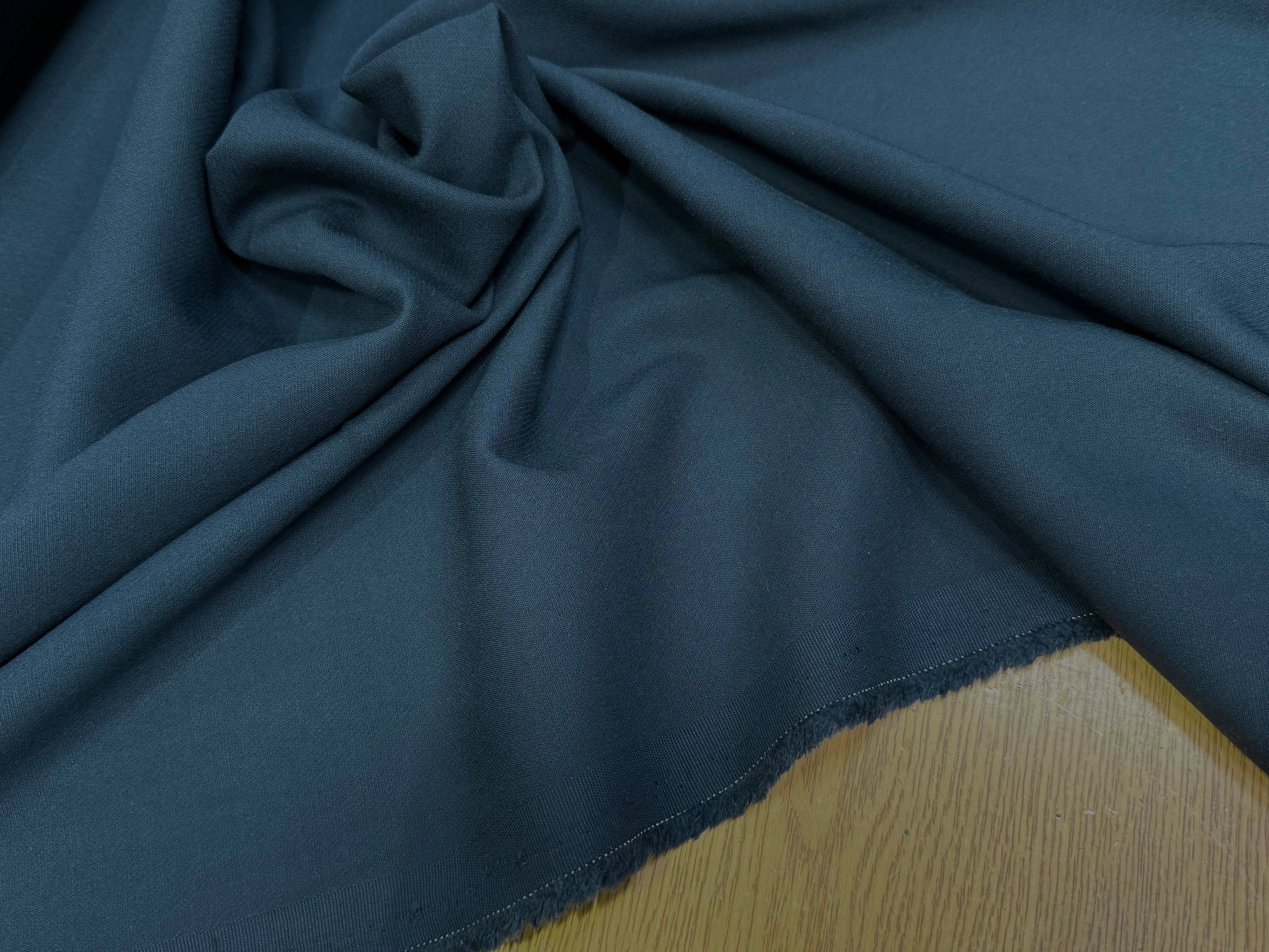 CREPE VISCOSE LOURD JAPAN BLEU PÉTROLE FONCÉ - My Little Coupon