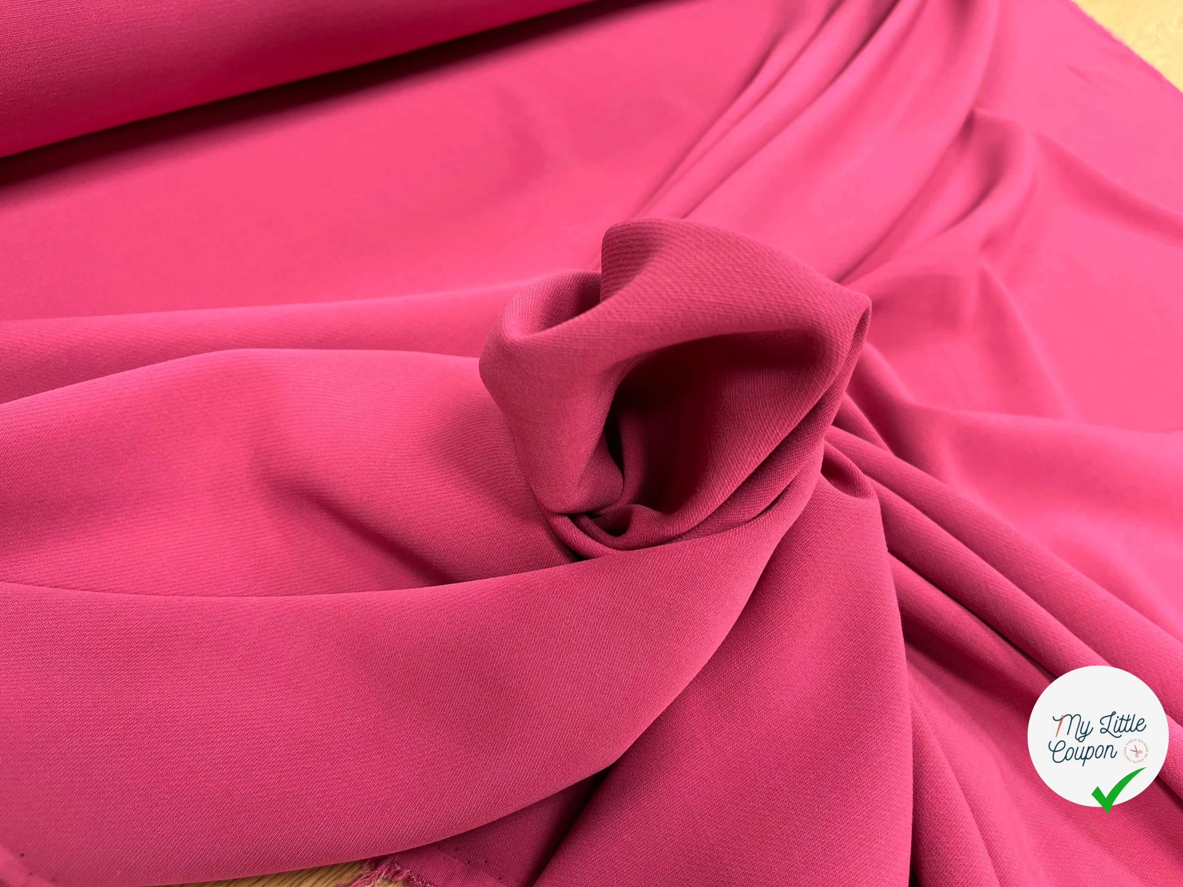 CREPE VISCOSE SERGÉ LOURD ROSE - My Little Coupon