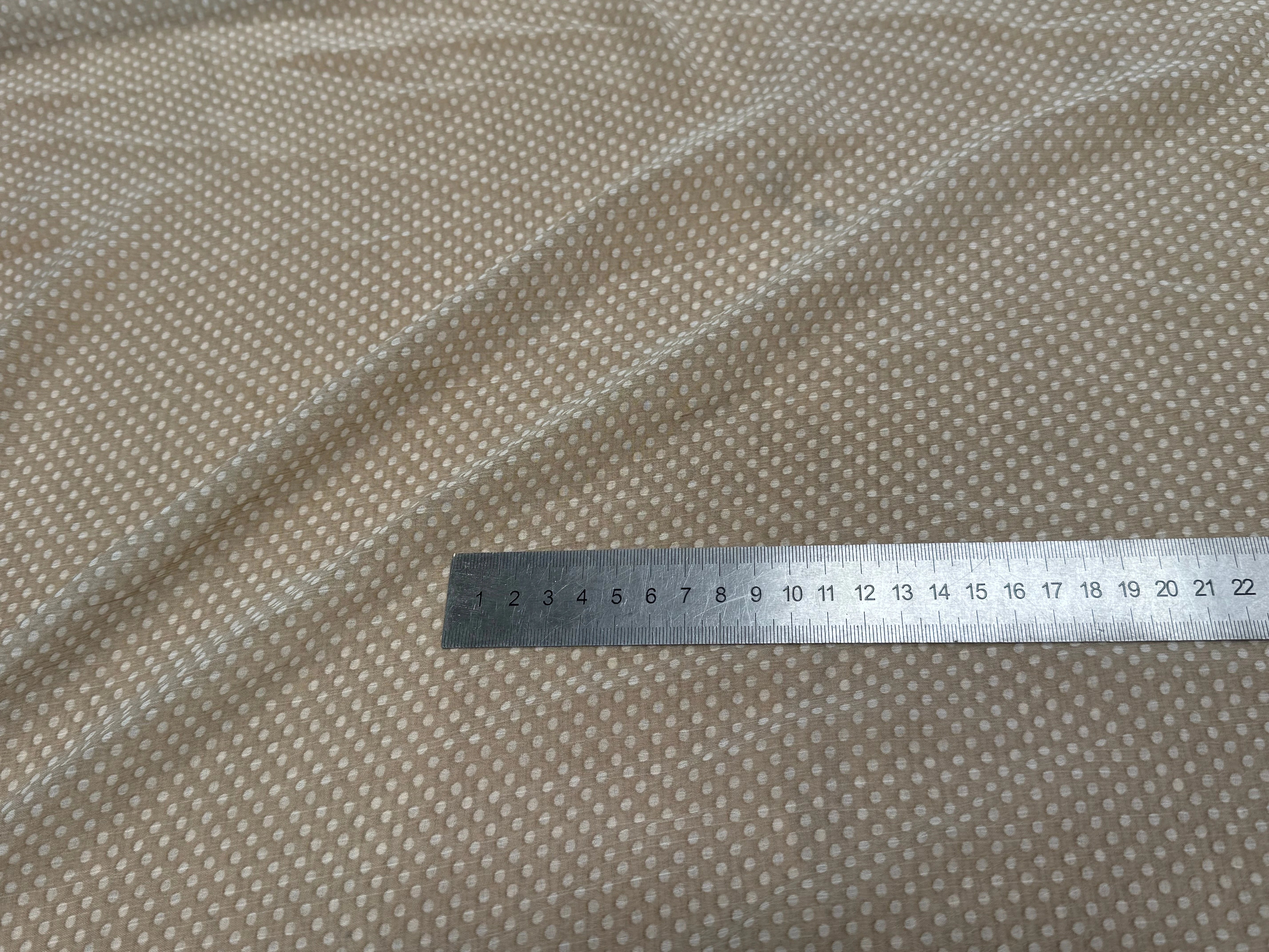 CREPON ÉFFET PLISSÉ GRIS TAUPE À POIS - My Little Coupon