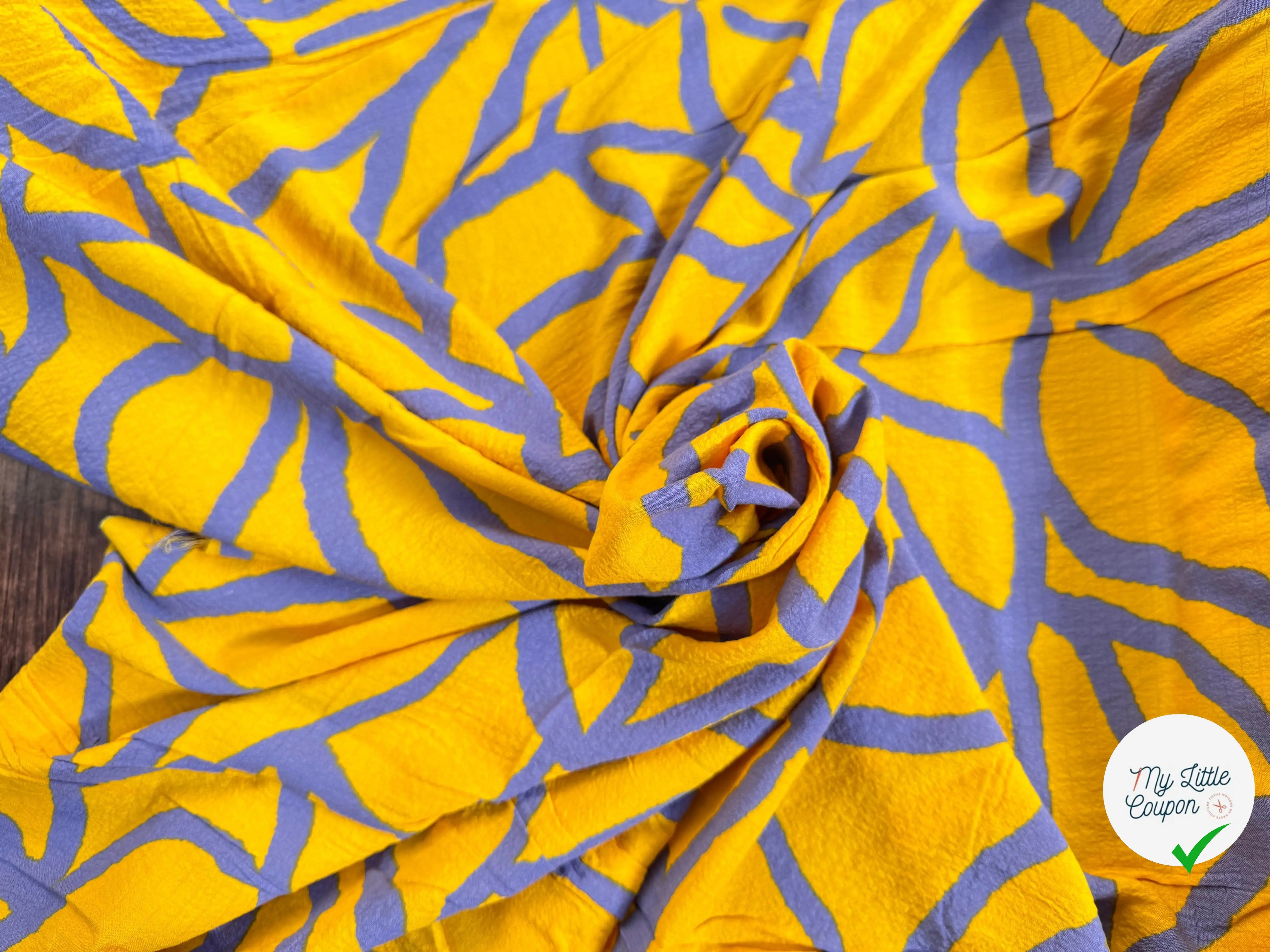 VISCOSE BUBBLE TISSU IMPRIMÉ ABSTRAIT JAUNE - My Little Coupon