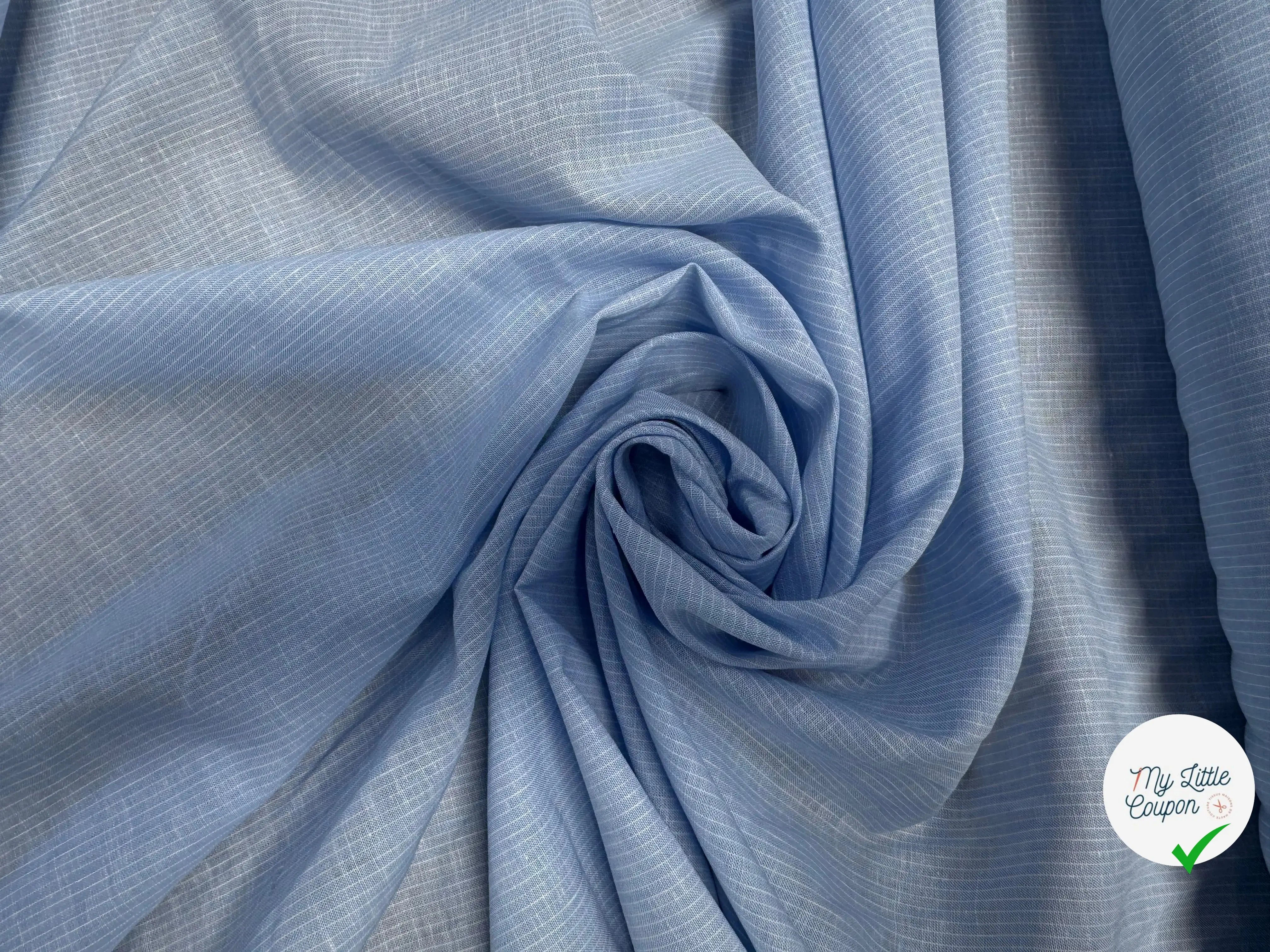 COTON EFFET LIN BLEU CIEL LIGNES FINES BLANC - My Little Coupon