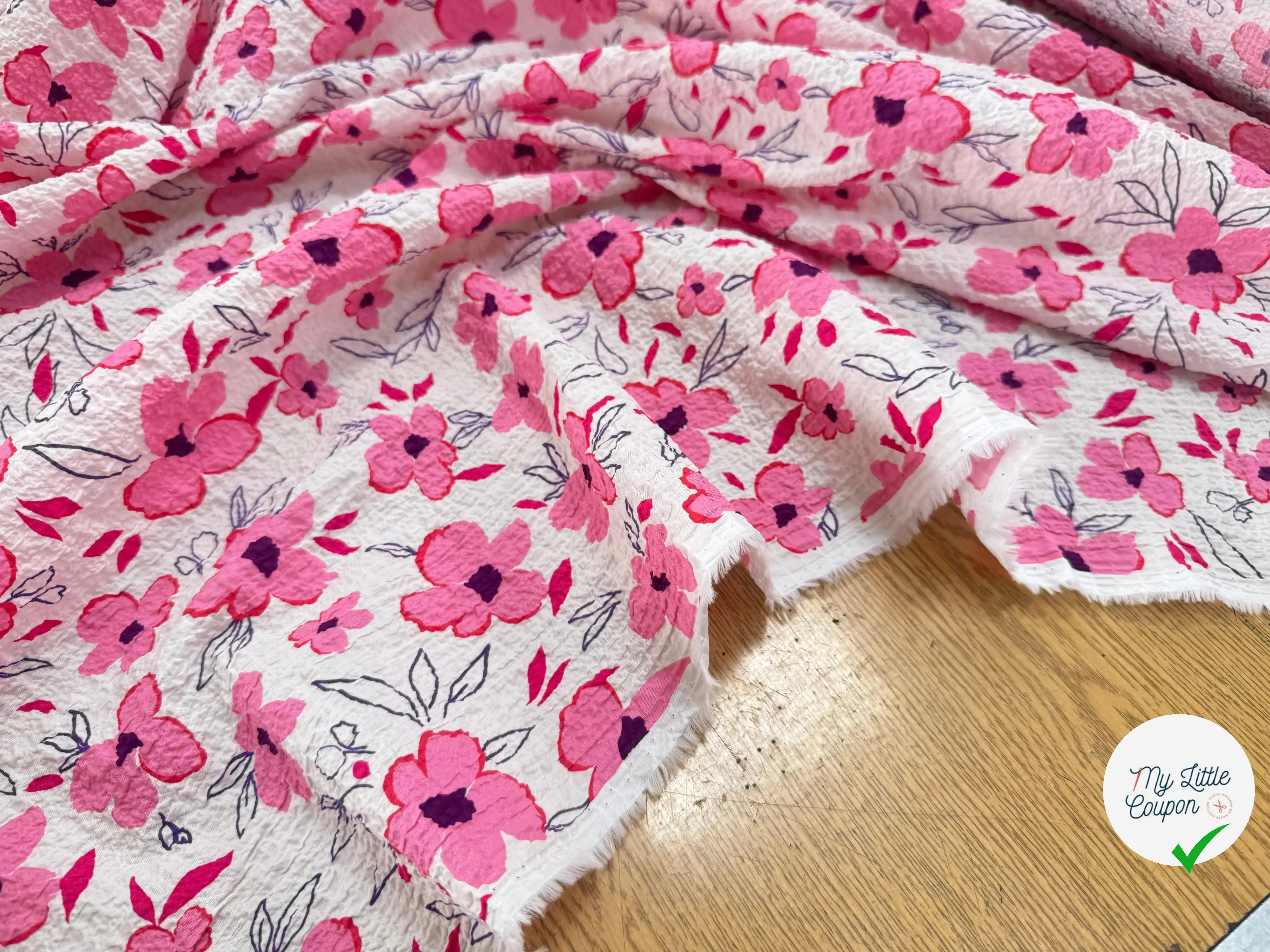 COTON GAUFFRÉ STRECH FLEURS ROSE FOND BLANC - My Little Coupon