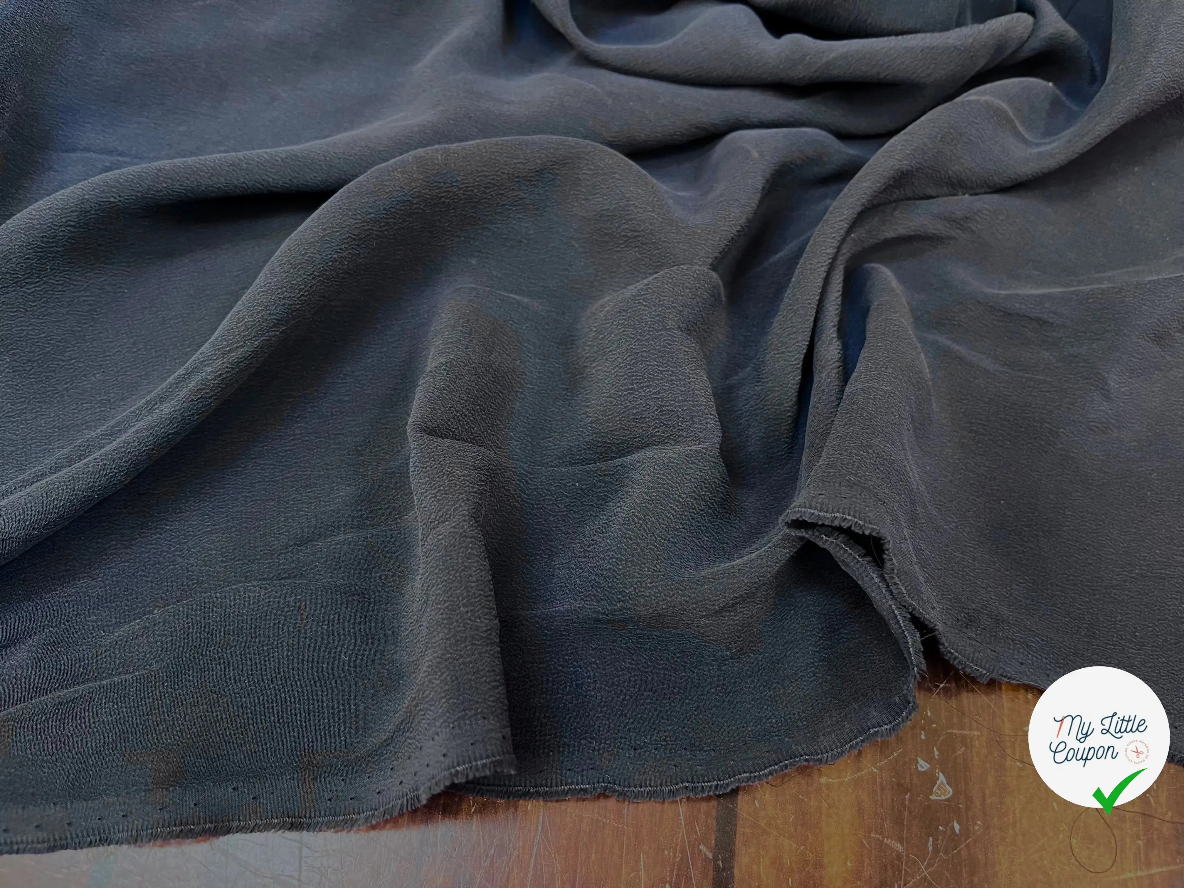 CRÊPE DE CHINE 100% SOIE UNI BLEU NAVY - My Little Coupon